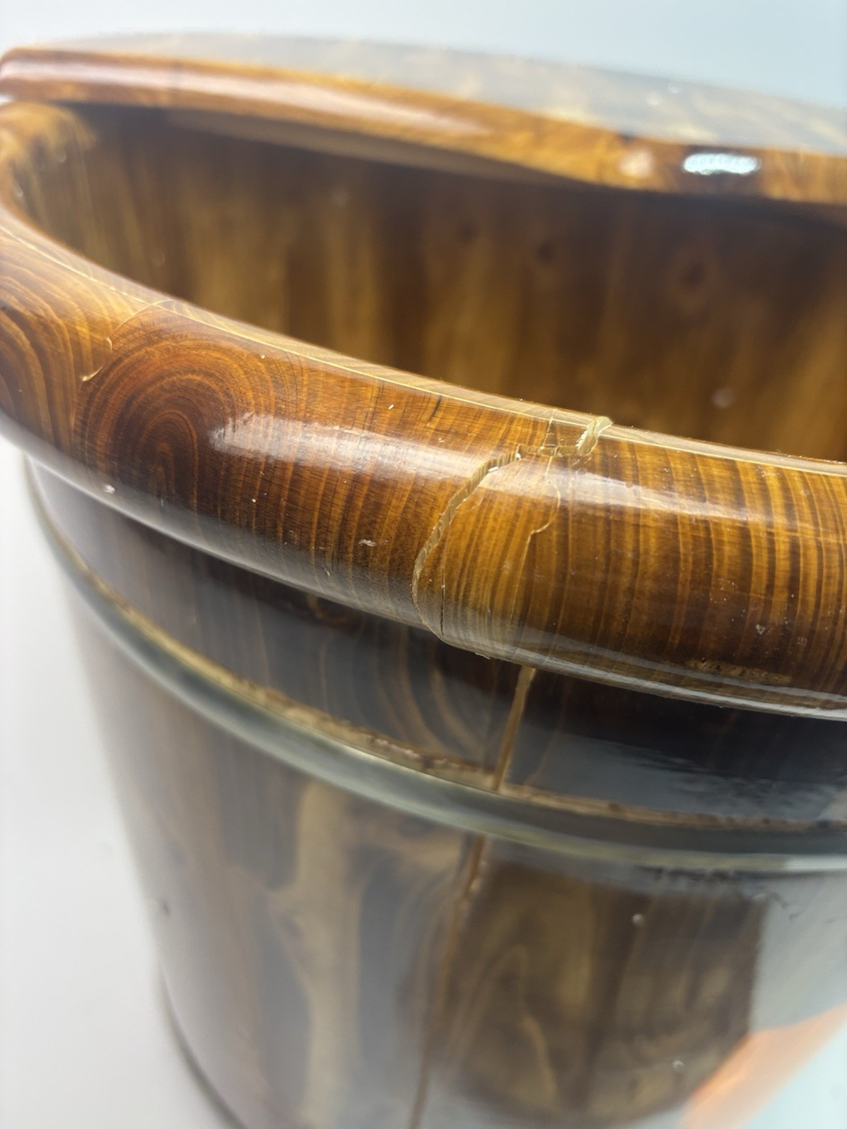 Wooden Foot Bath Bucket with Massage Beads for Relaxation and Insulation