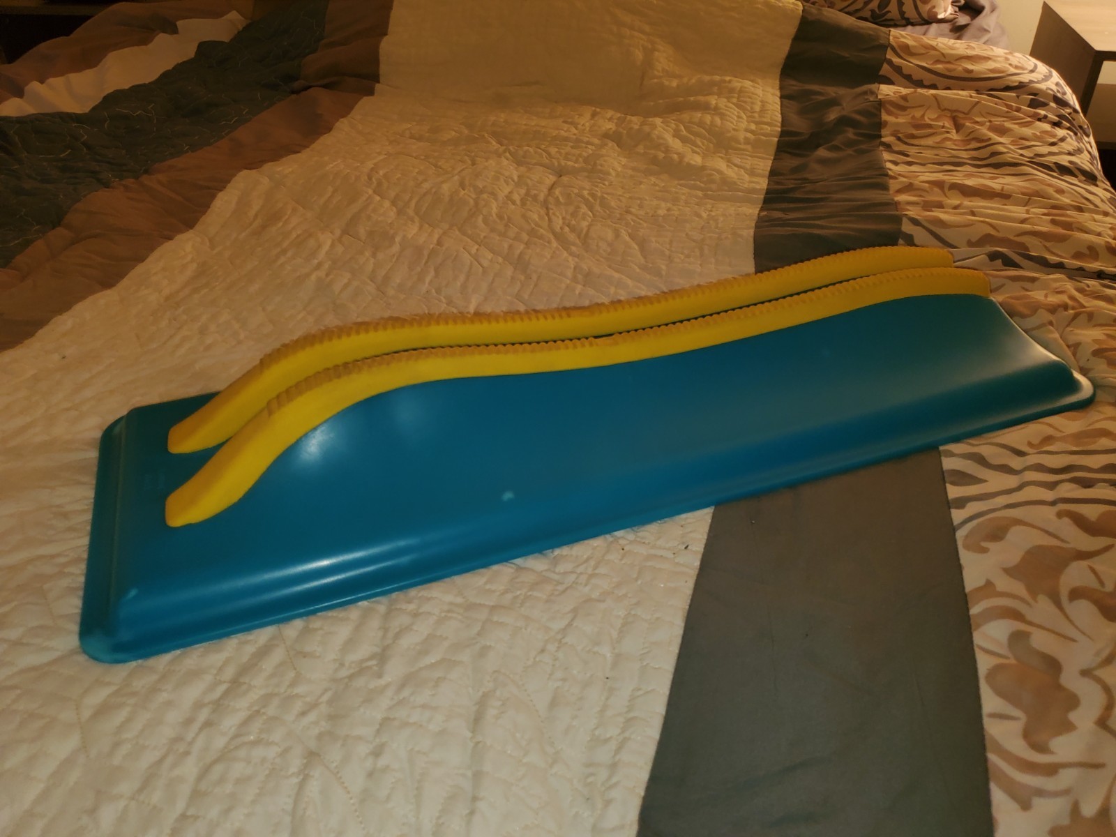 Spine-Worx Orthopedic Back Alignment Device Used Blue/Yellow