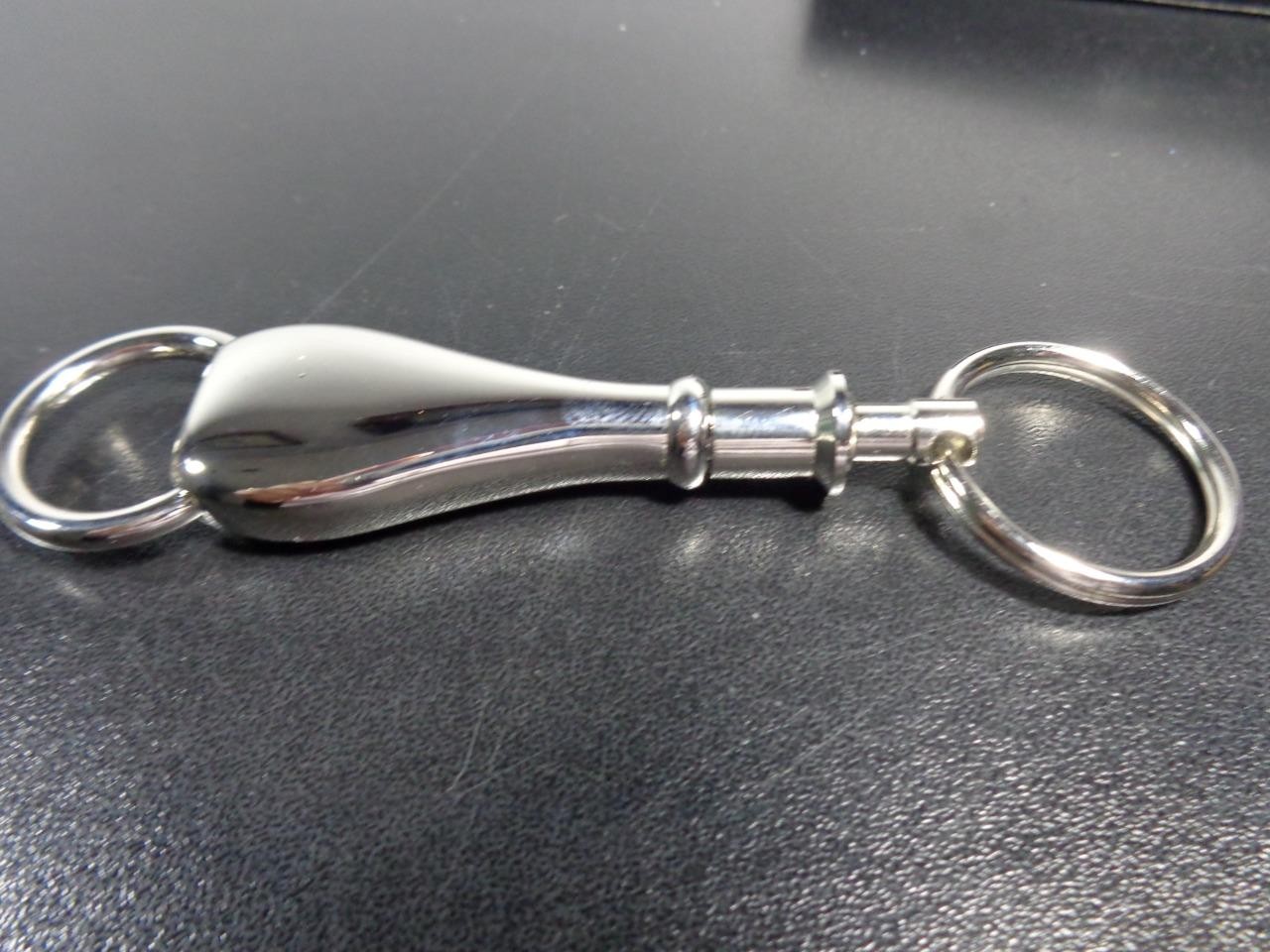 NICE VINTAGE~ HYPERCOM ~CHROME DOUBLE END DETACHABLE KEY RING CHAIN HOLDER w BOX