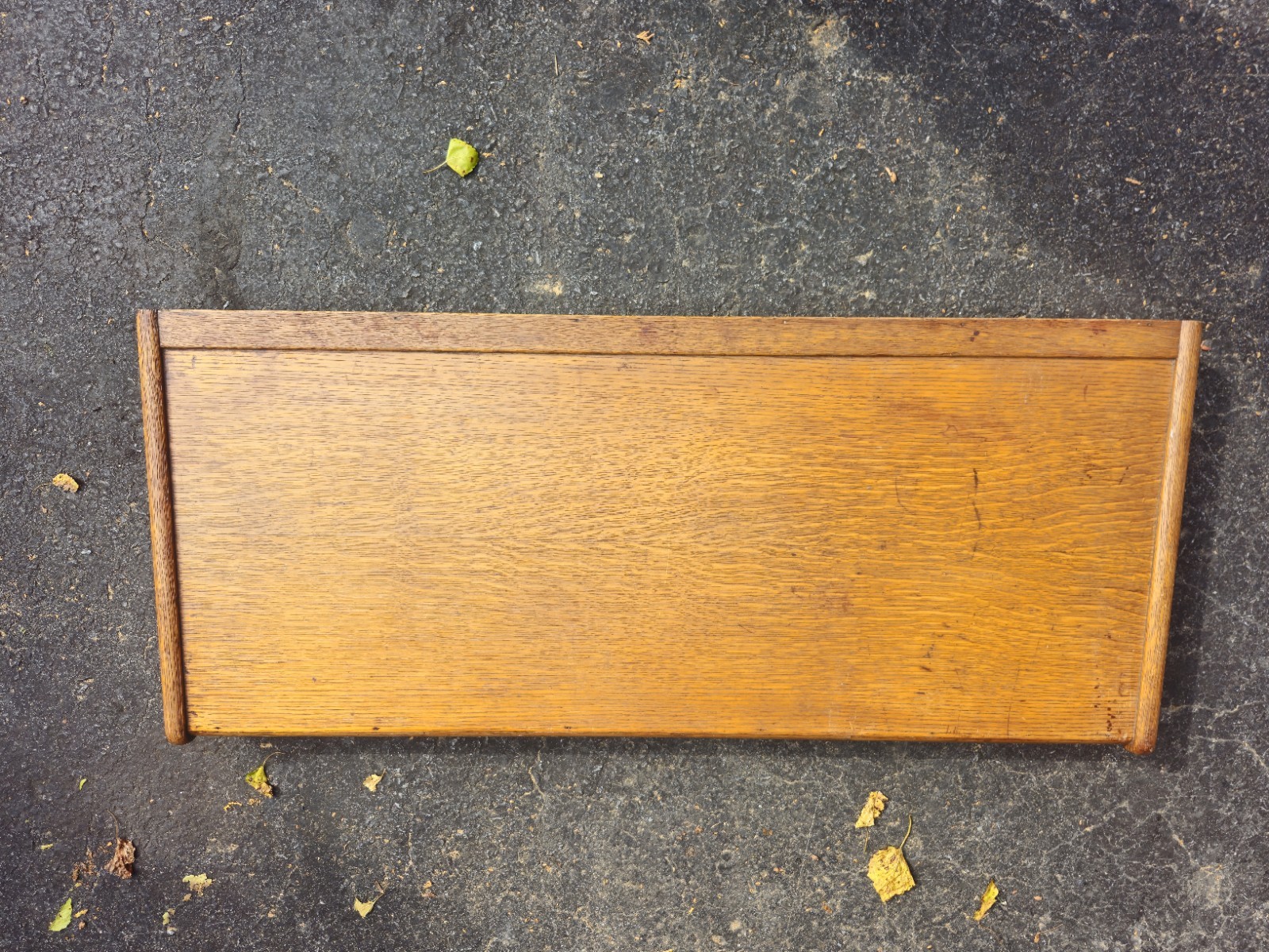 Globe 17in X 41.5in Ogee Tiger Oak Stacking Office File Top