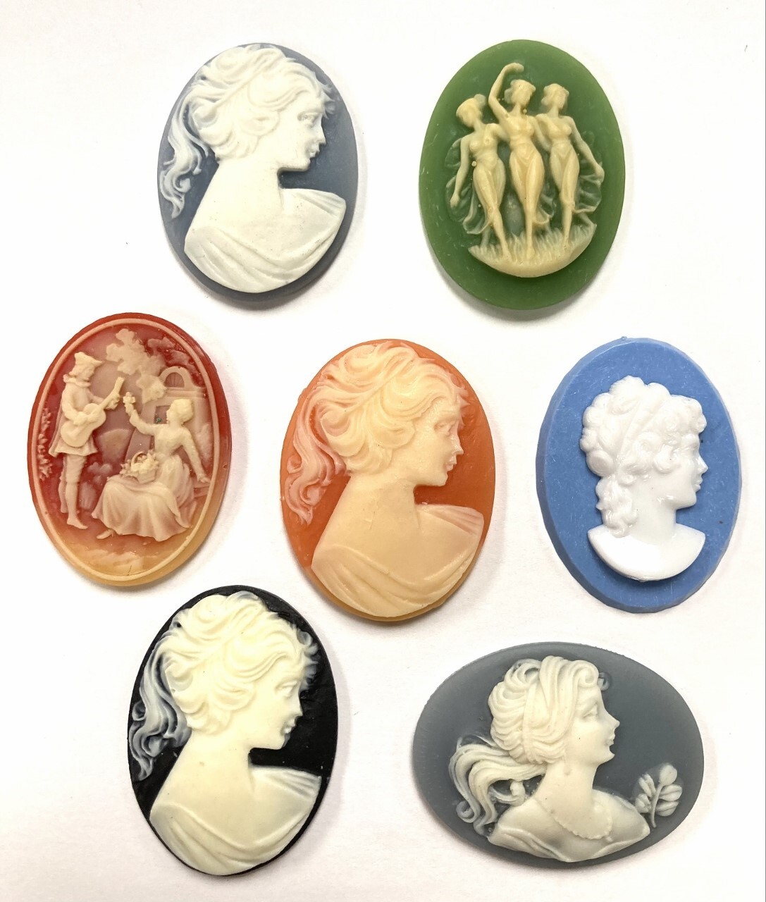 15 Vintage Assorted Resin Acrylic Cameos - DIY Jewelry Making & Repair Craft C80
