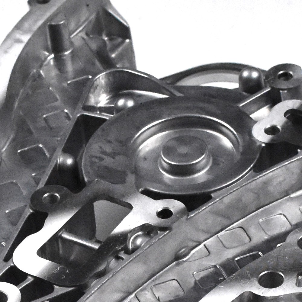 Engine Timing Chain Oil Pump Cover For Chevrolet Cruze 4 Cyl 1.4L 2011 2012-2016