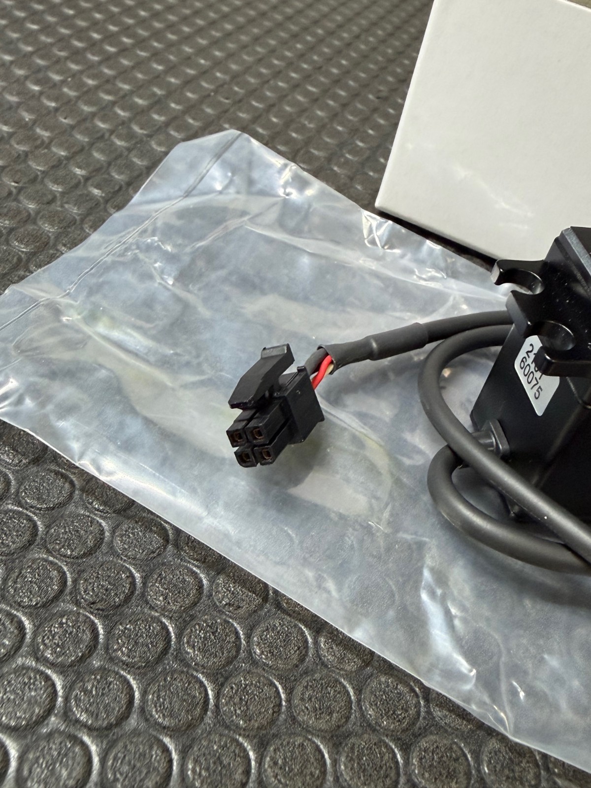 Futaba BLA1HH21 Brushless Digital Servo - 7.4V - 514oz - .11sec - IP64