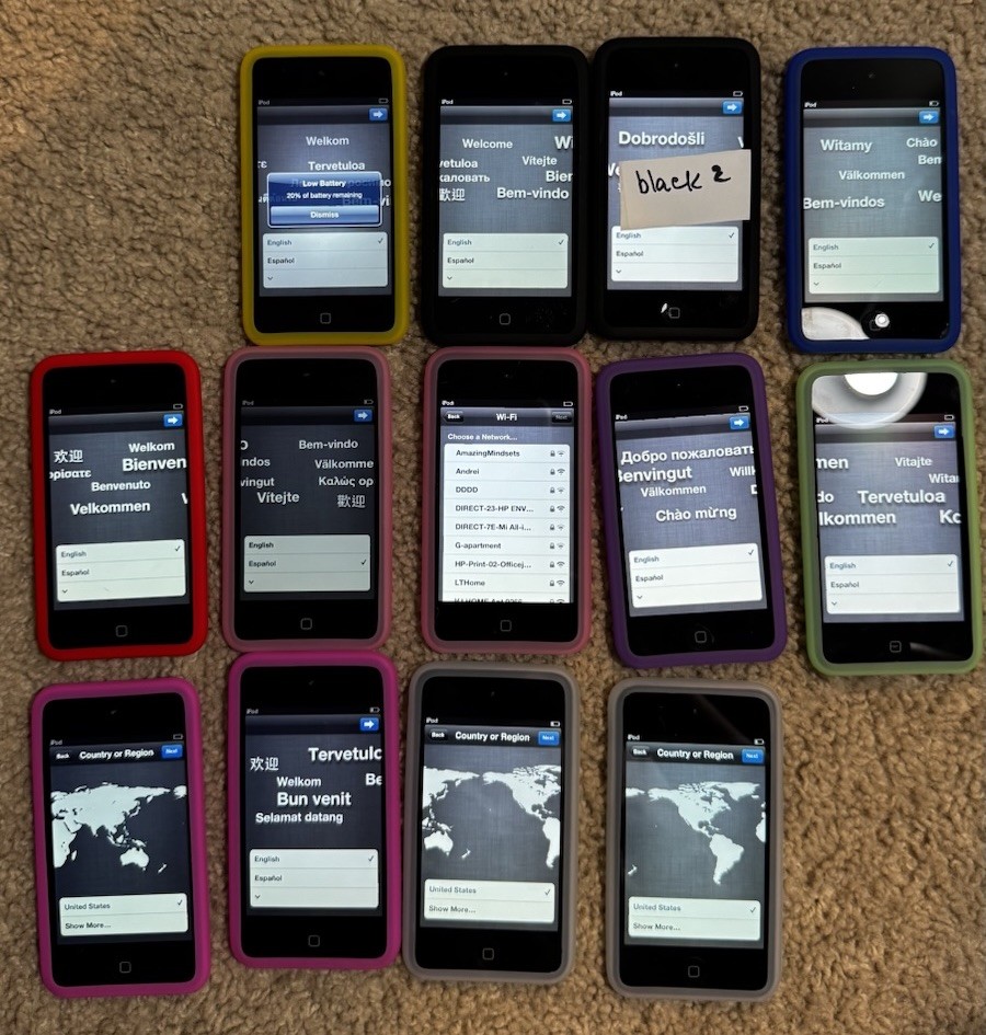 Apple iPod 16GB – Fully Working – Reset – With Case & Charger – Good Condition