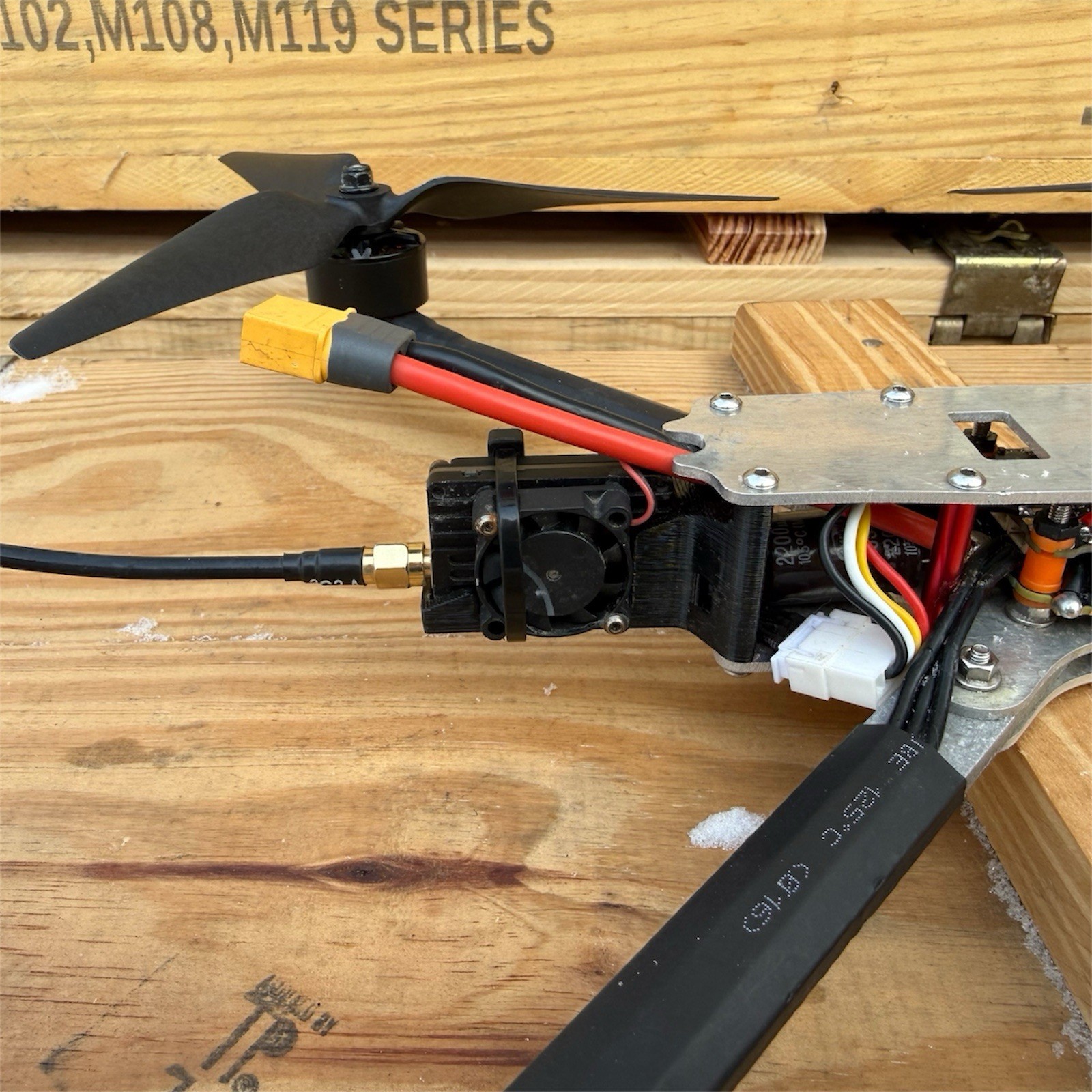 Russian FPV Drone Kamikaze/ Ukraine War/ VT-40/ Ready to fly!