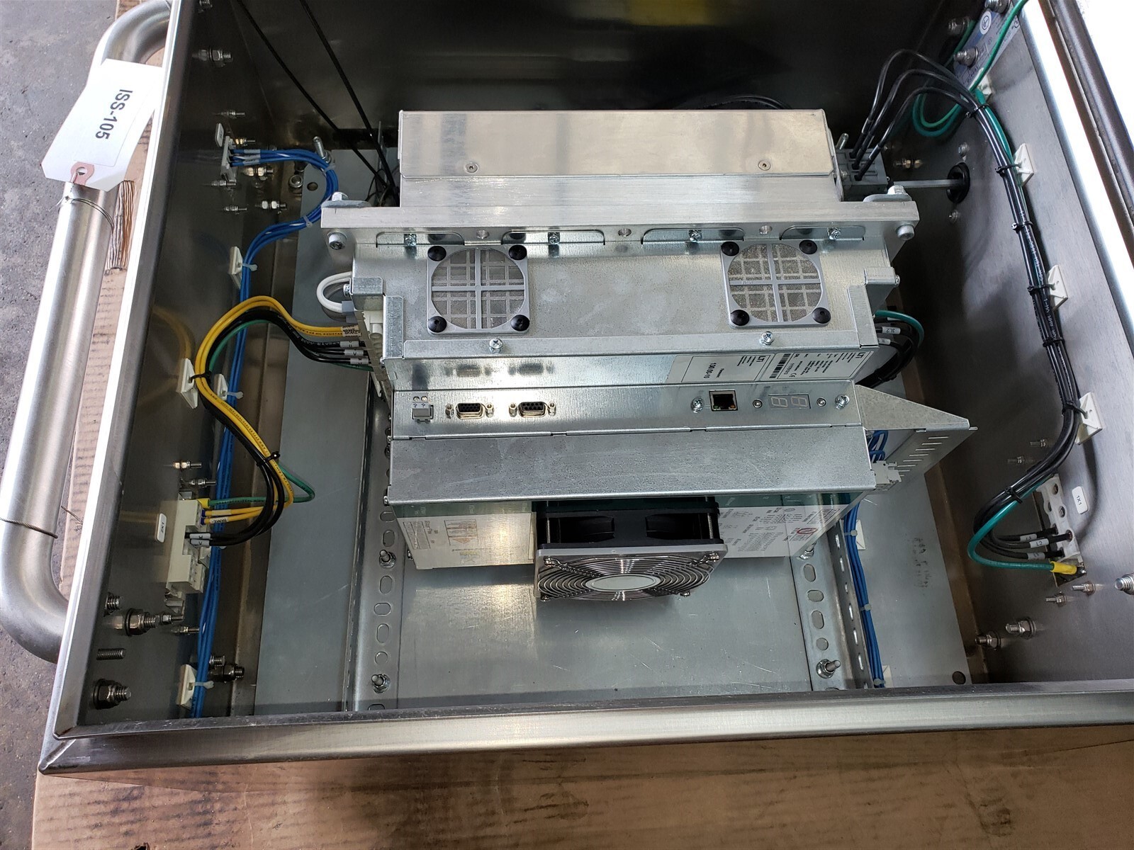 LTi DRIVES PM-E40.2DRA054P FW. 130.00-10 Wind Turbine Pitch Control Inverter 05