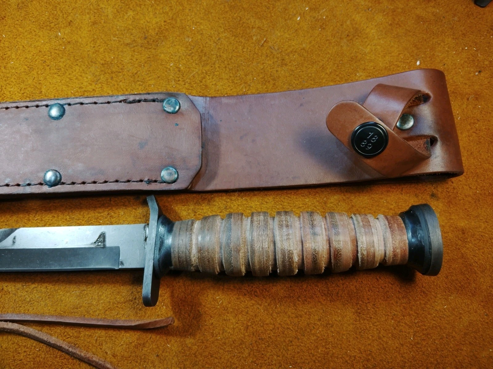 WWII M3 Fighting Knife