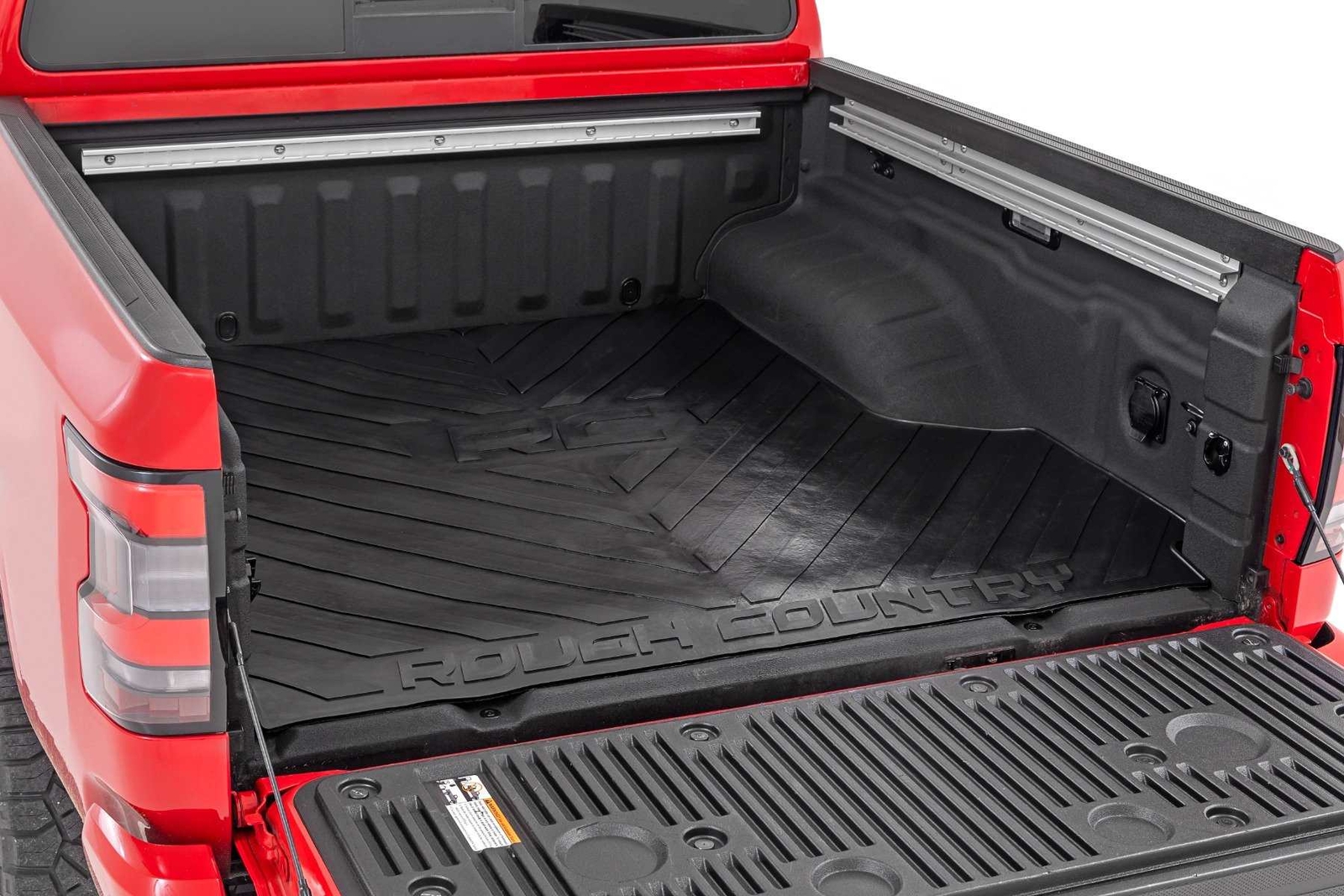 Rough Country Rubber Bed Mat for 2005-2026 Nissan Frontier | 5' Bed - RCM525