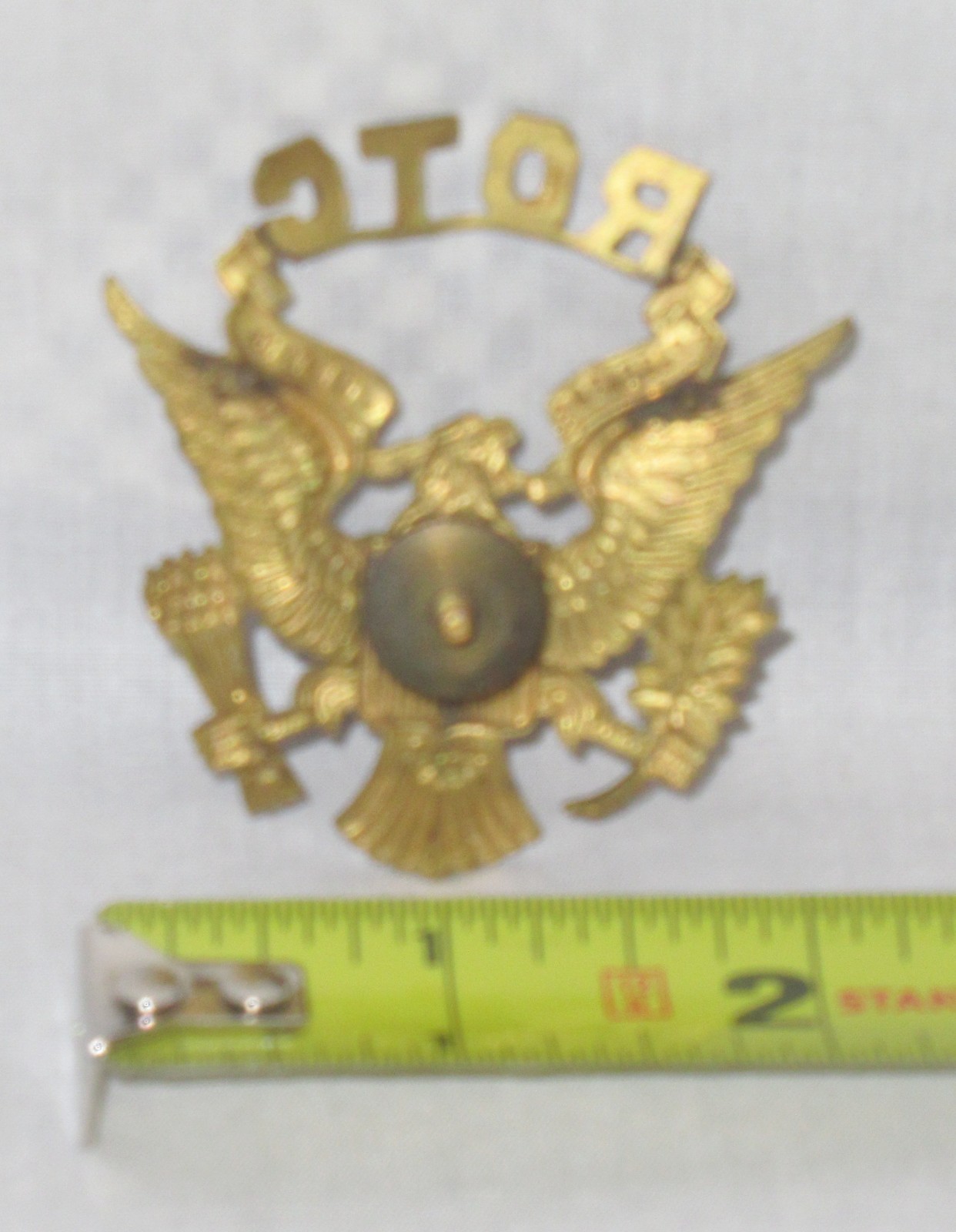 Vintage US Army WW2 ROTC Hat Badge & Screw Back