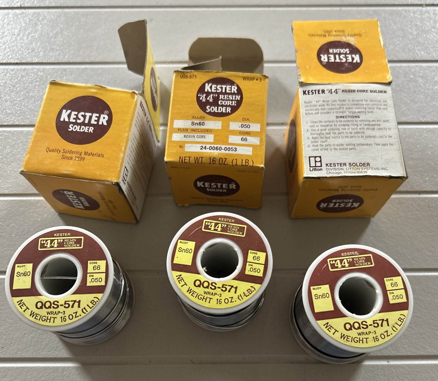 VINTAGE KESTER "44" ROSIN CORE SOLDER 66 SN60 .050 Dia NOS 3 Ea. 1 Lb. Boxes