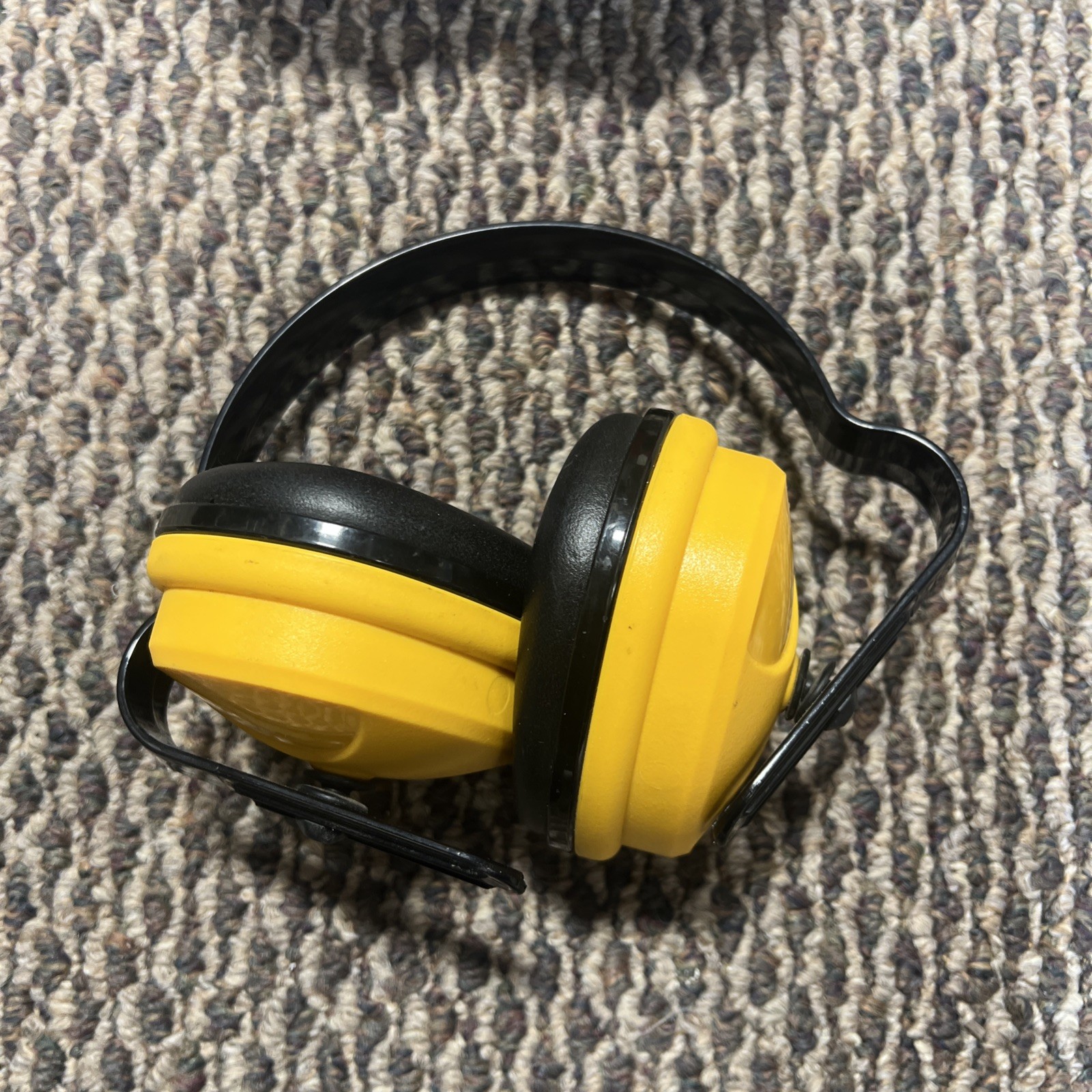 Protection Ear Muffs Hearing Construction Shooting Noise Hunting Sports Safety