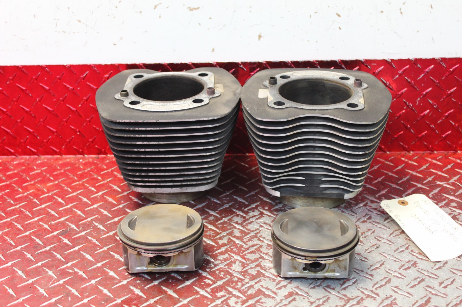 2007 HARLEY DAVIDSON HERIATGE SOFTAIL 96 OEM STOCK CYLINDER JUGS & PISTONS HST26