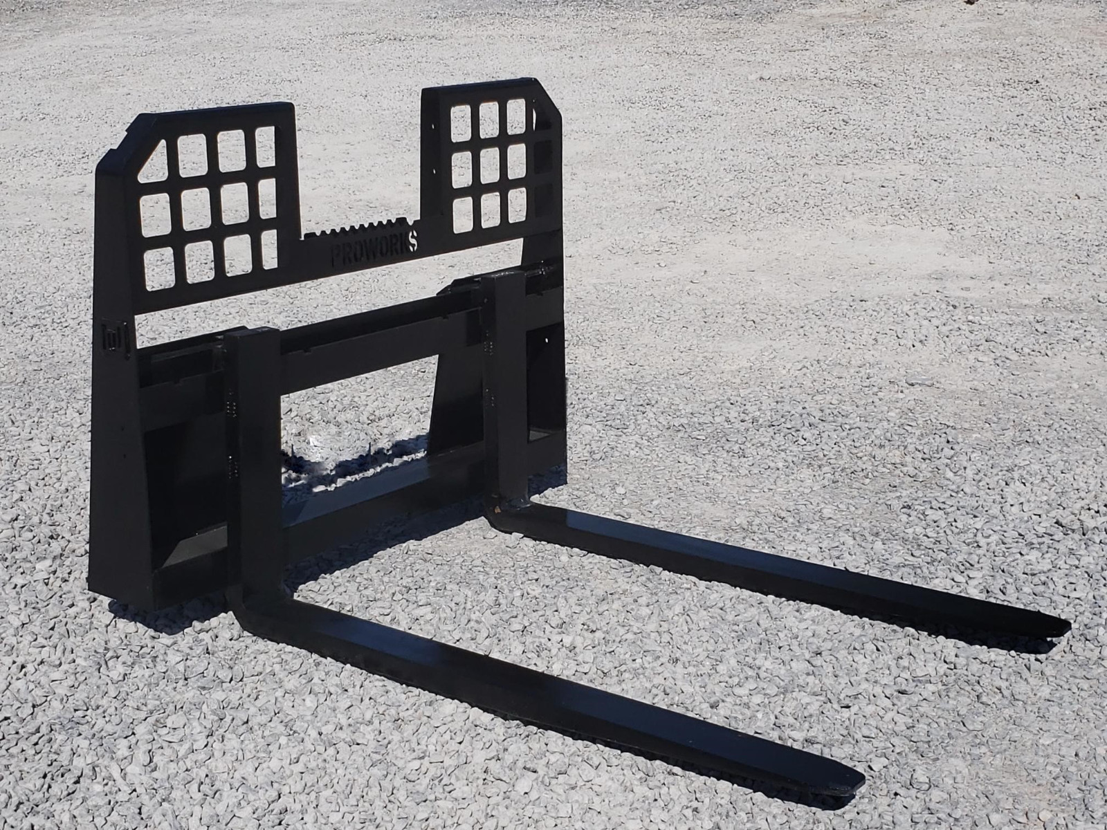 48" Long 5,500 Pound Walk Through Pallet Forks Fits Bobcat Skid Steer Loader