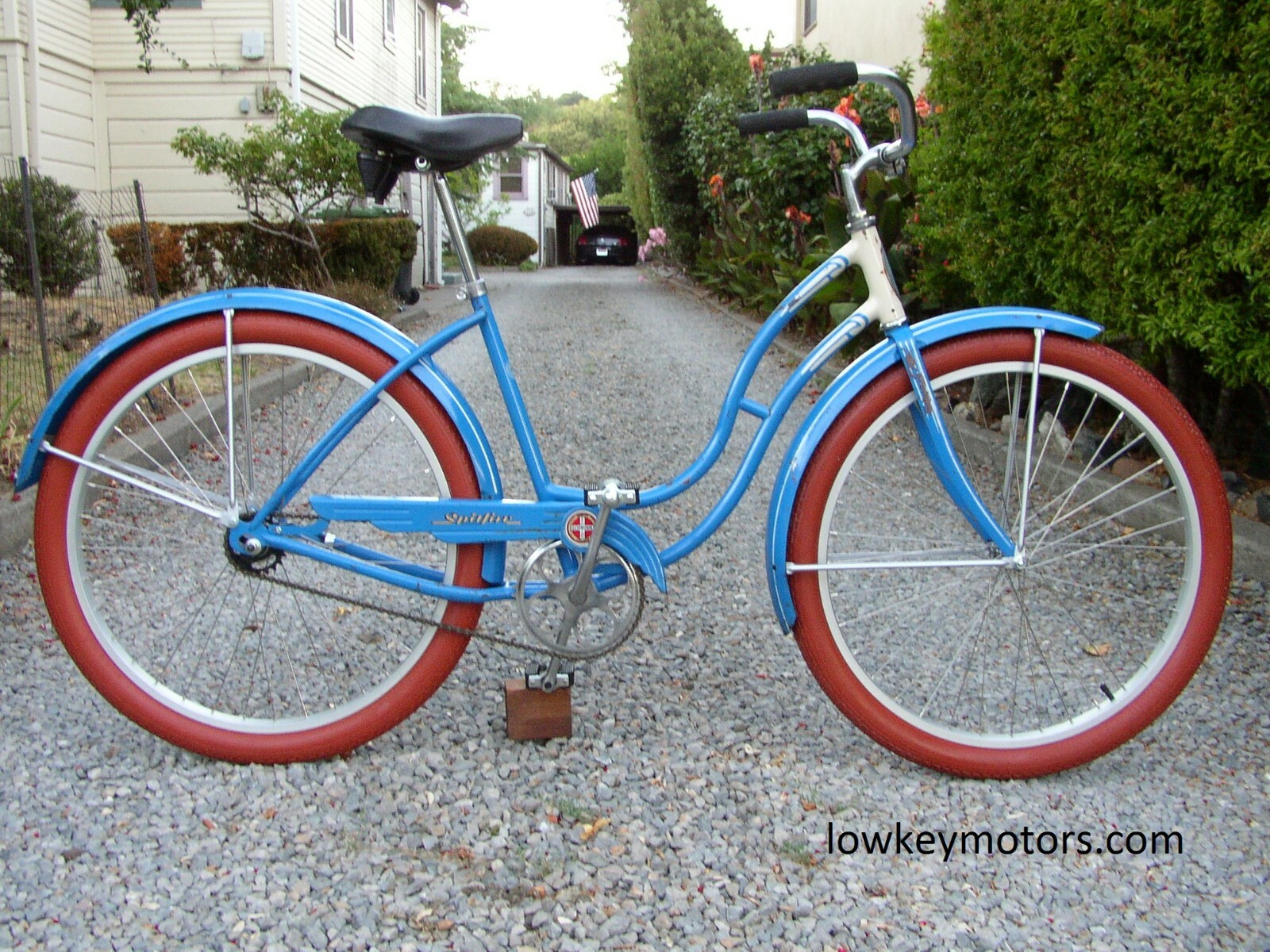 NEW SCHWINN HARDWARE KIT screws nuts frame chainguard fender fork rack DX B6