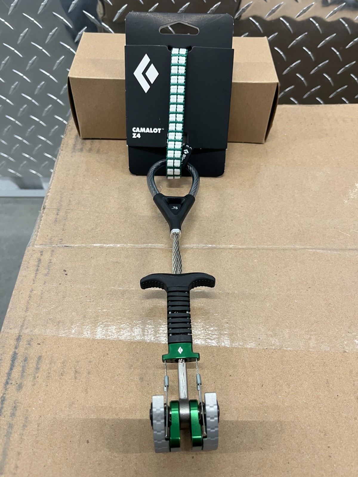 Black Diamond Camalot™ Z4 - Flexible Stem Climbing Cam - Various Sizes