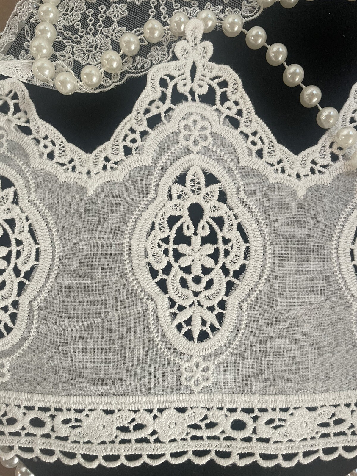 2Yds Vintage Embroidery Cotton Eyelet Lace Trim 6.7" (17cm) with Hollowed Floral