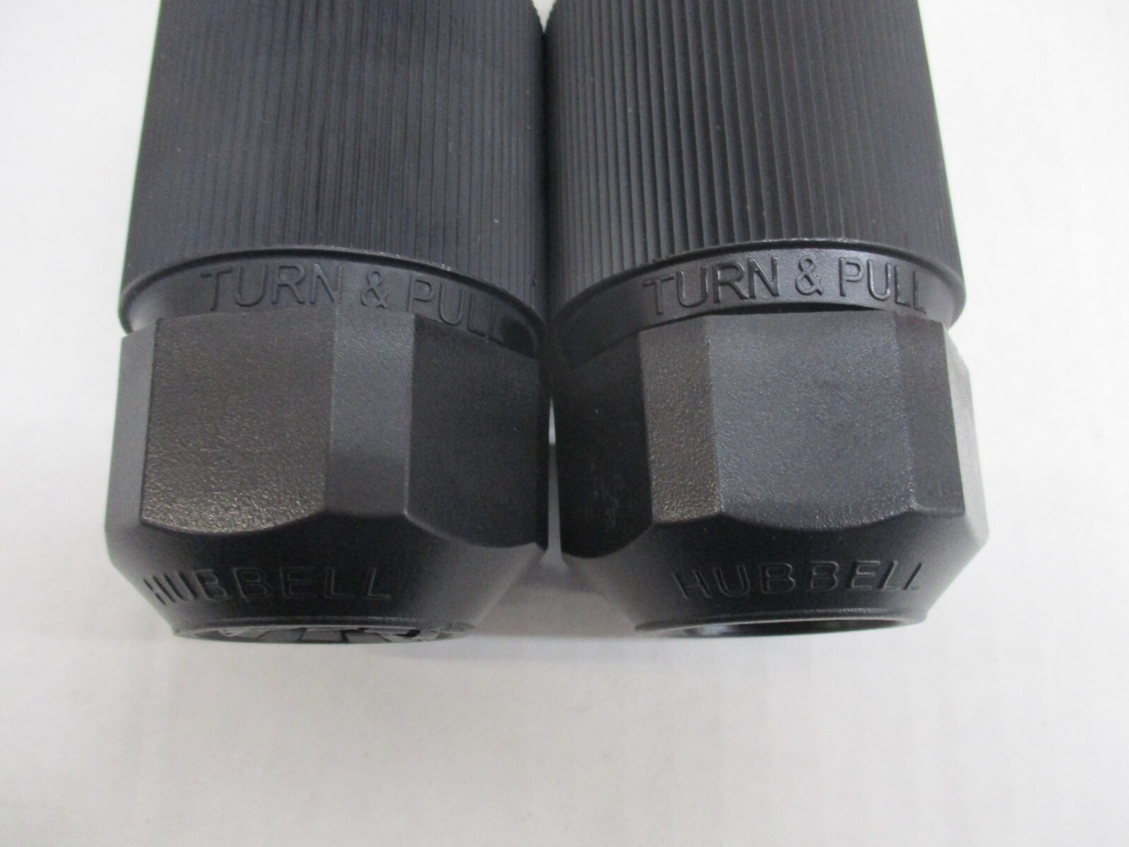 Hubbell CS8364L/CS8365L 50A 250V 3P 4W Male/Female Twist Lock Plug