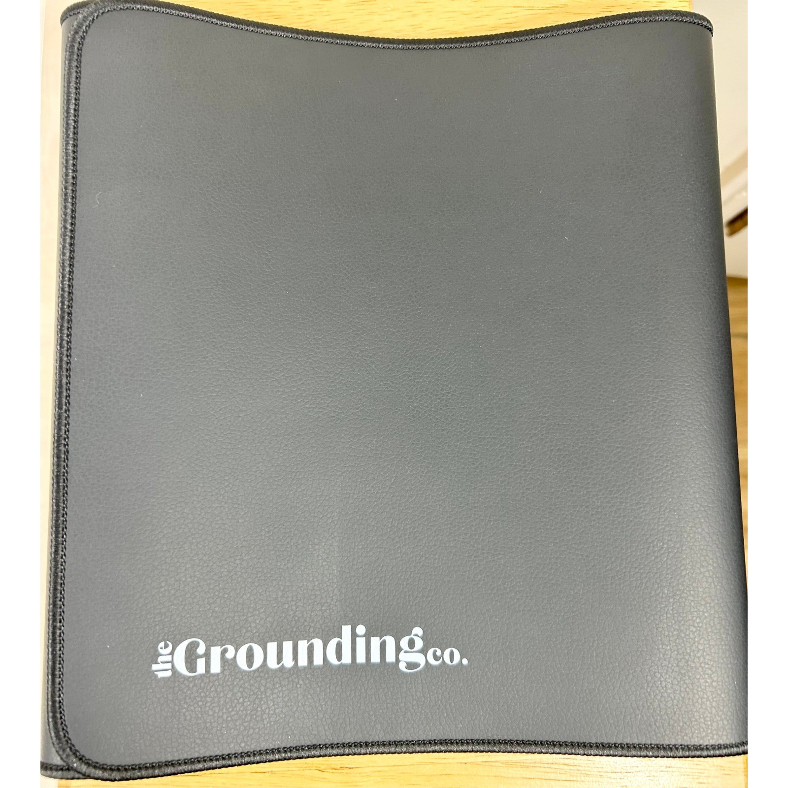 The Grounding Co Earthing Grounding Mat GM-2668 Black 26x68cm Cord Included