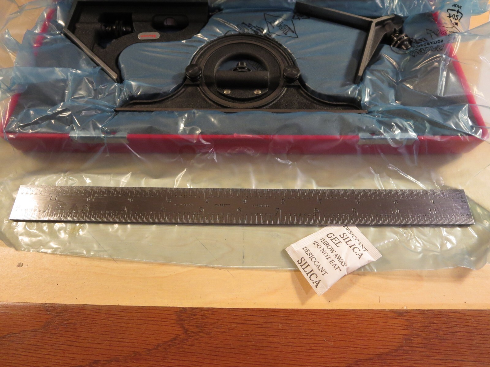 STARRETT 9-12-4r Combination set, 12" 4 Grads 50042 New w/case