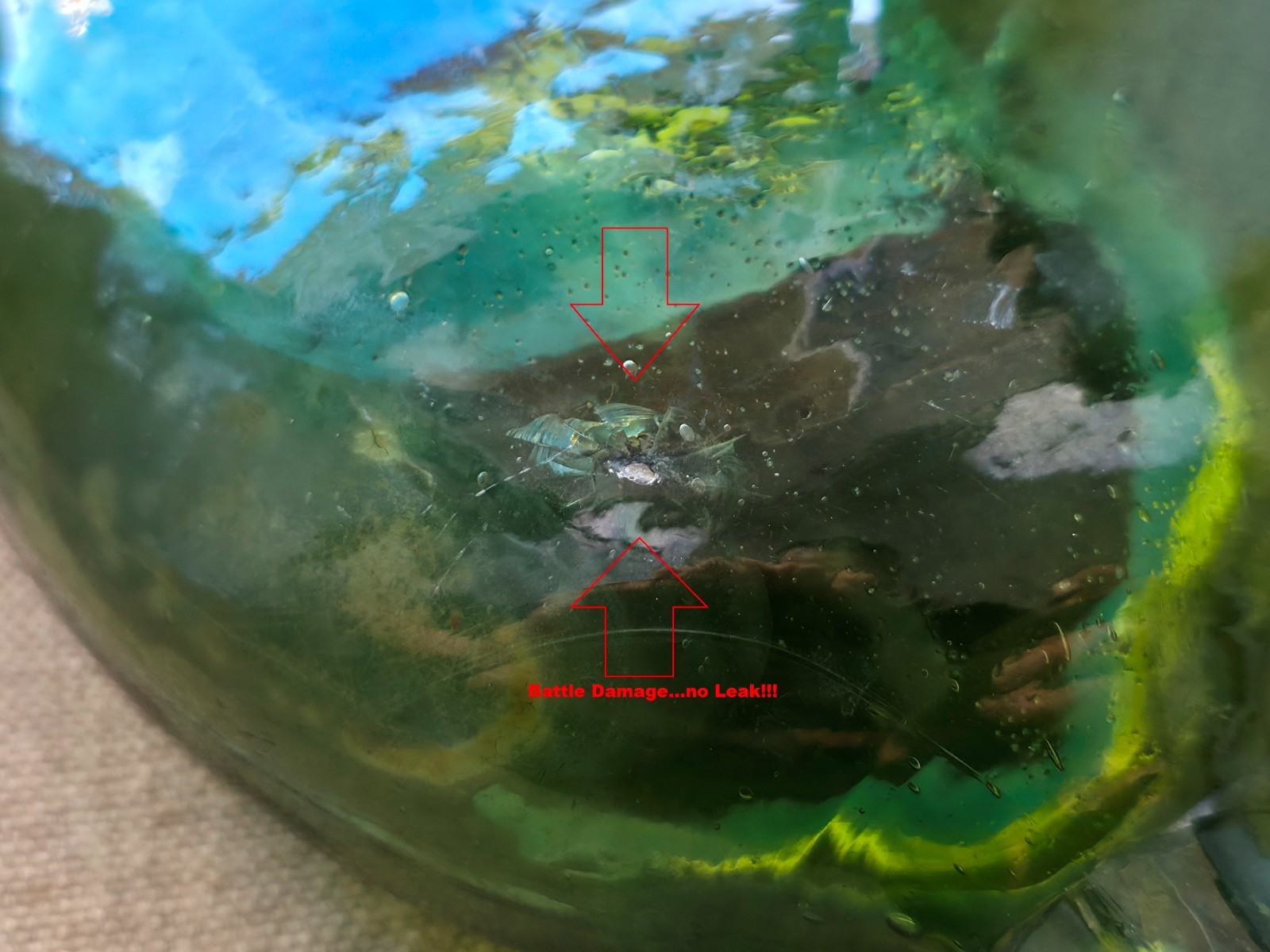 Original WWI WW1 German-Russian Battl. Relic Green Glass Flask / Canteen