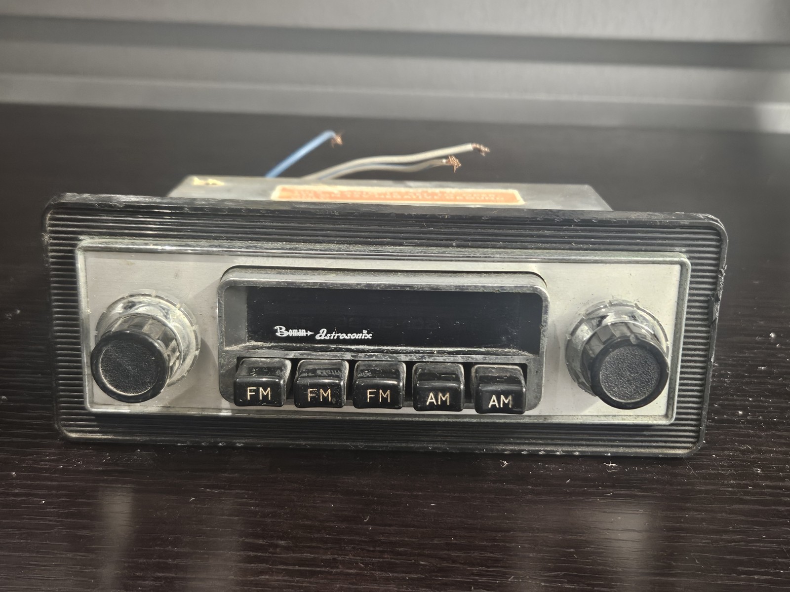 Vintage Boman Astrosonix 350-FM Car Radio AM/FM 12V Shaft Style Made in Japan