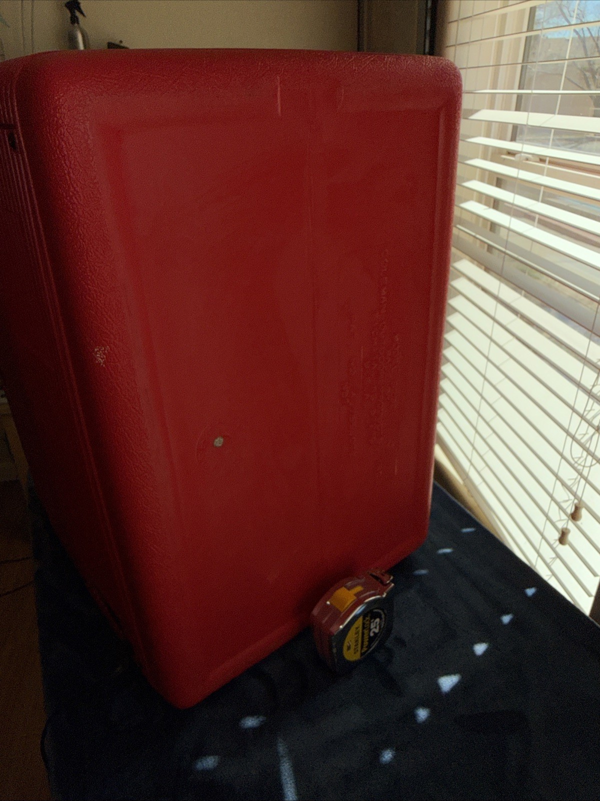 Marlboro Adventure Team coleman cooler chest. Beautiful Tested.