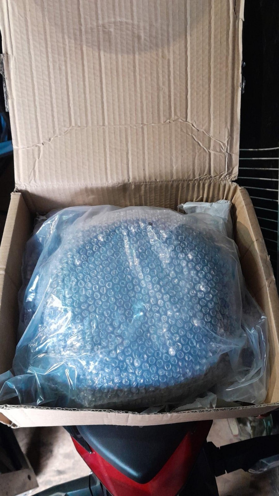 Suzuki Hayabusa Clutch Cover red Custom Diamond 🔹 Cut 99-20