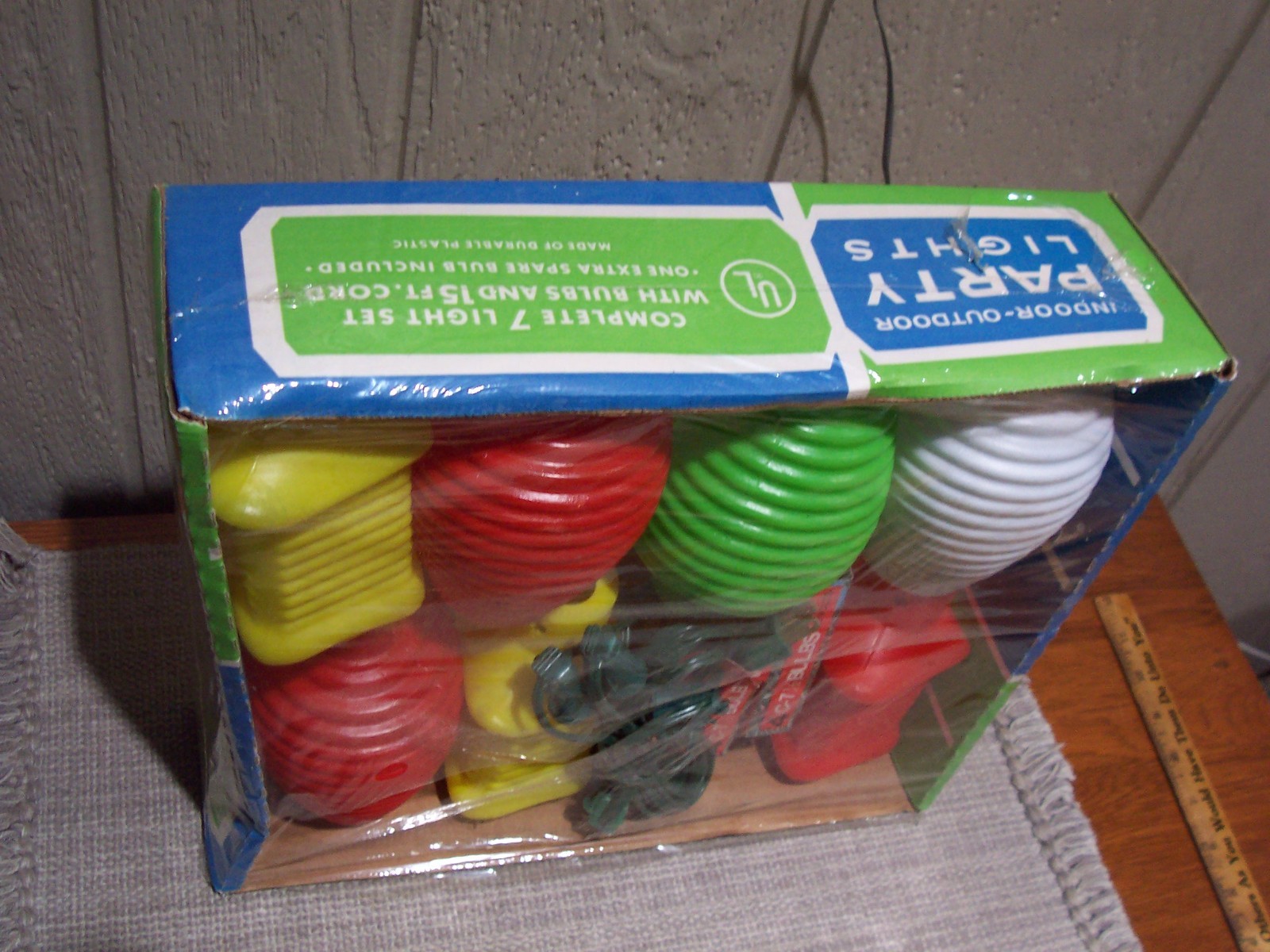 Vintage Beacon Party Lantern Lamp RV Patio Tiki Blow Mold Light String Extras