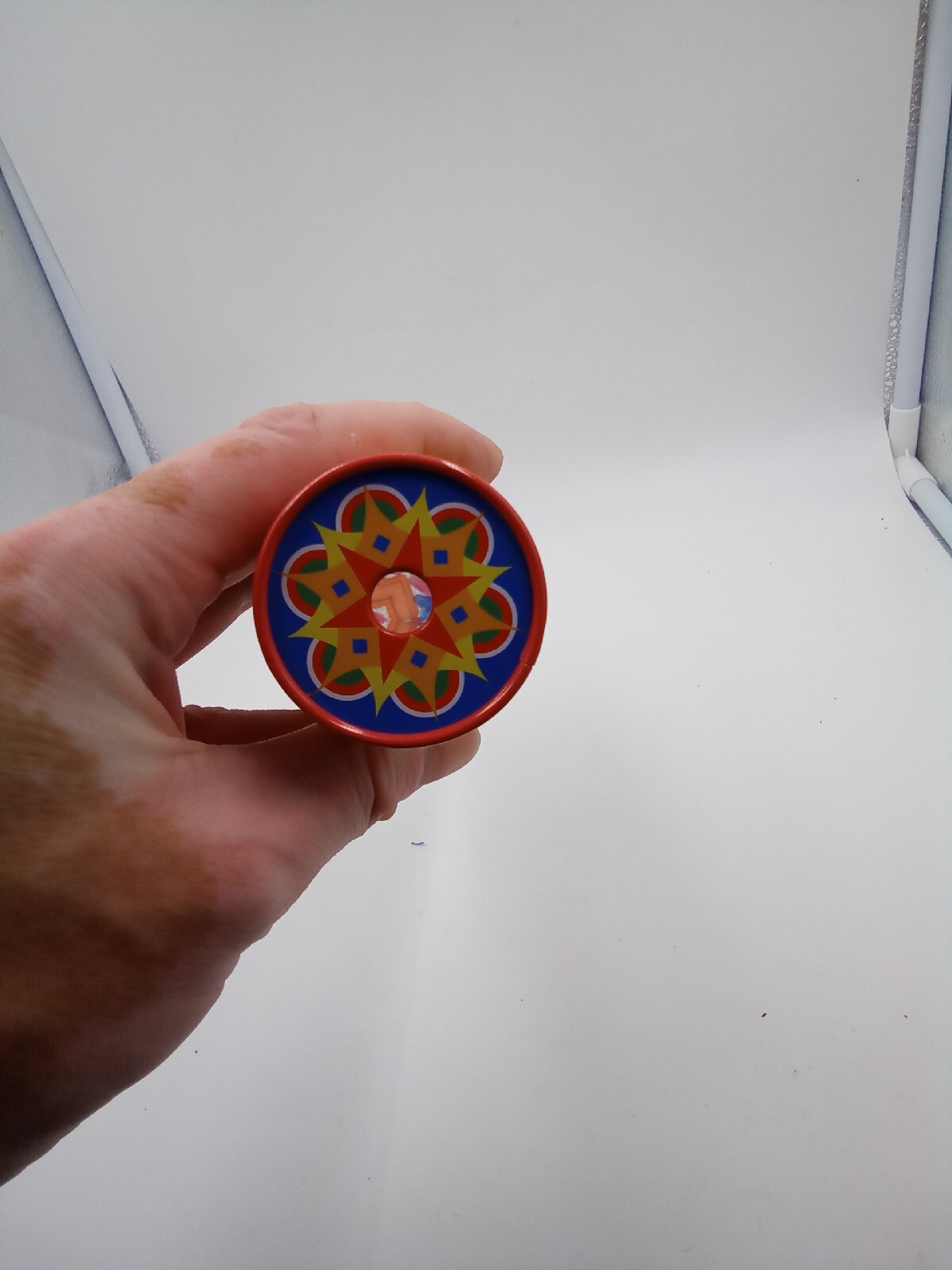 Schylling SC-CTK Classic TIN Kaleidoscope, Assorted Designs and Colours