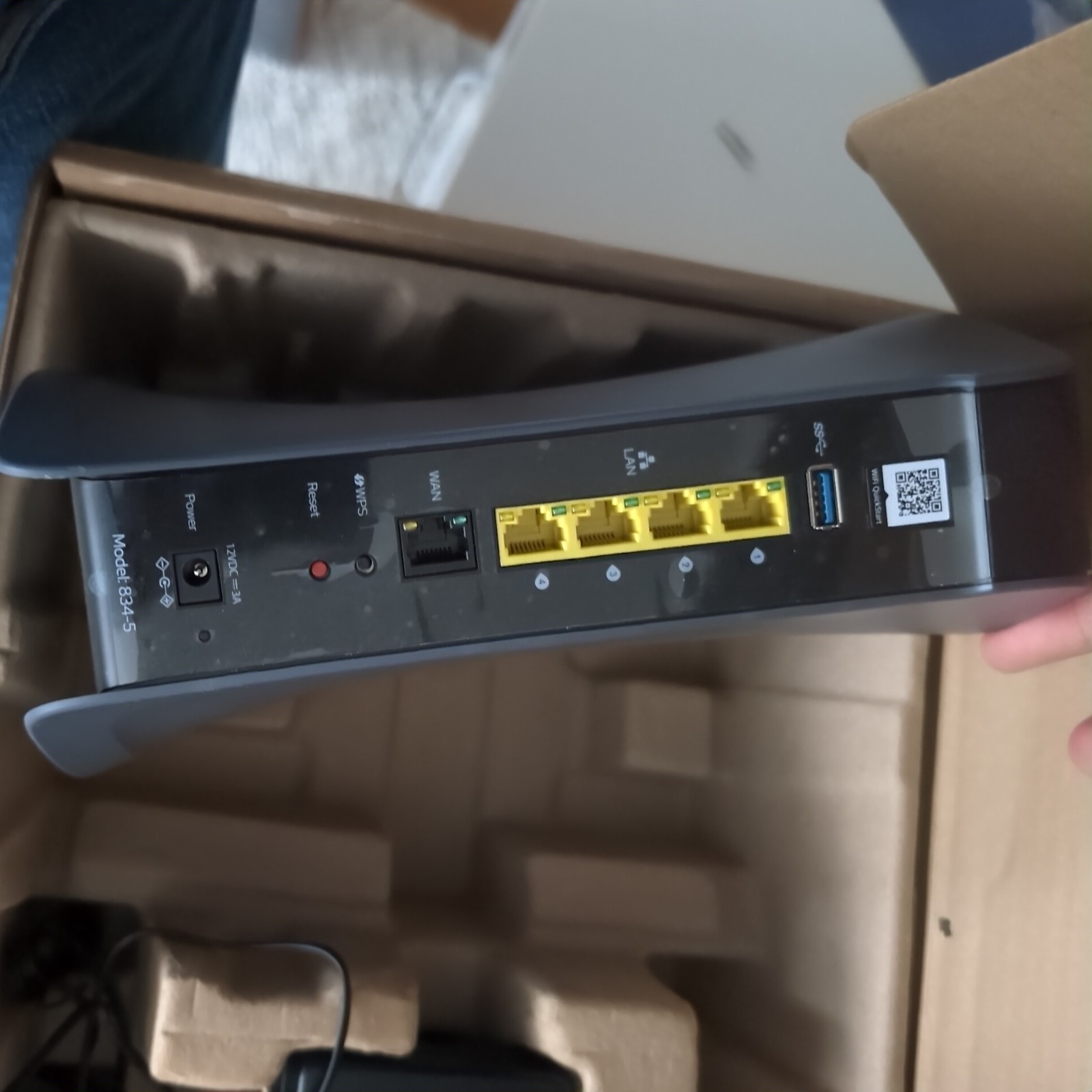 ADTRAN 17600021F1S SDG 834-5 SMOS 1G NA US 800 Series 5-Mesh Ethernet Gateway