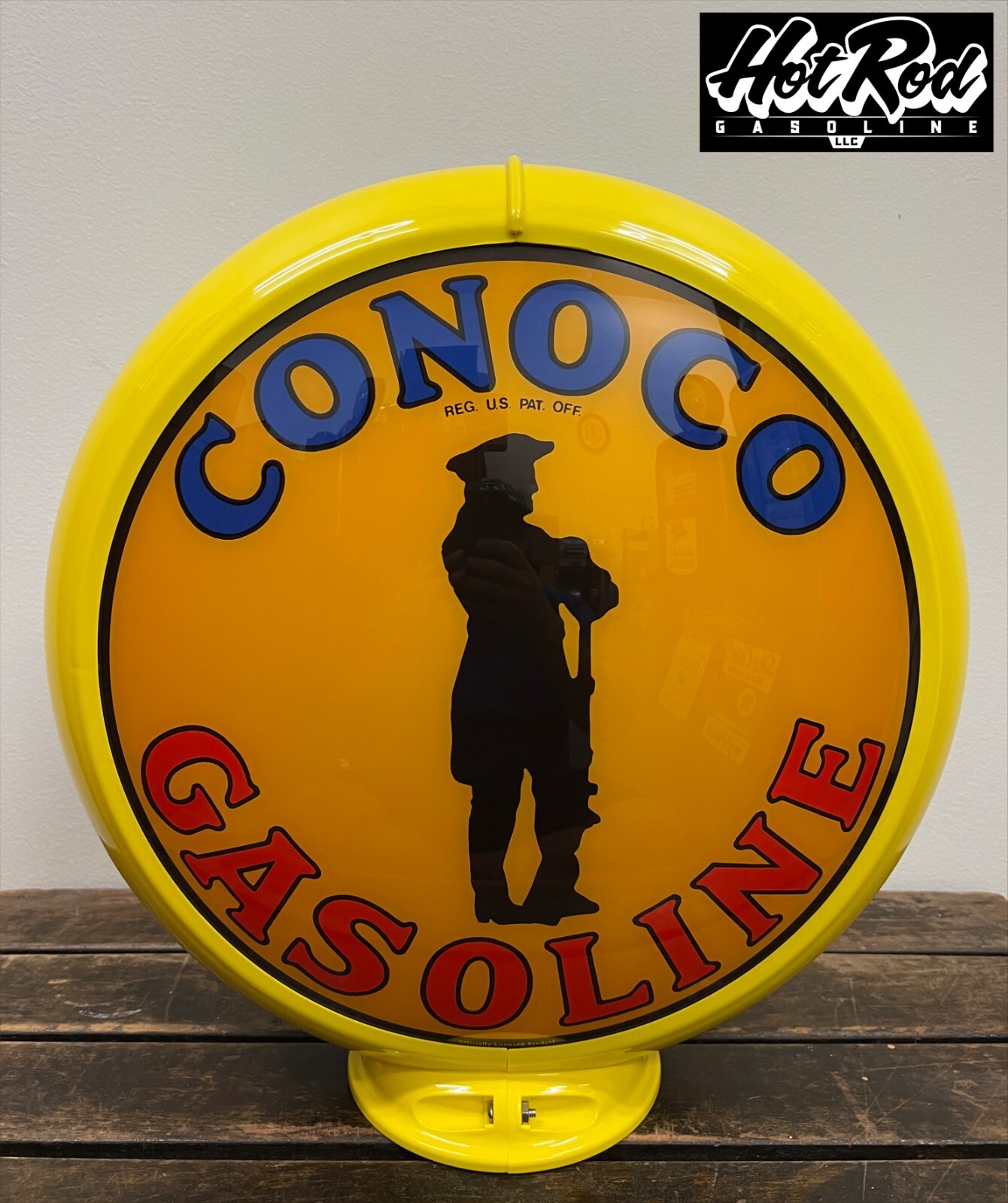 CONOCO MINUTEMAN GASOLINE Reproduction 13.5" Gas Pump Globe - (Yellow Body)
