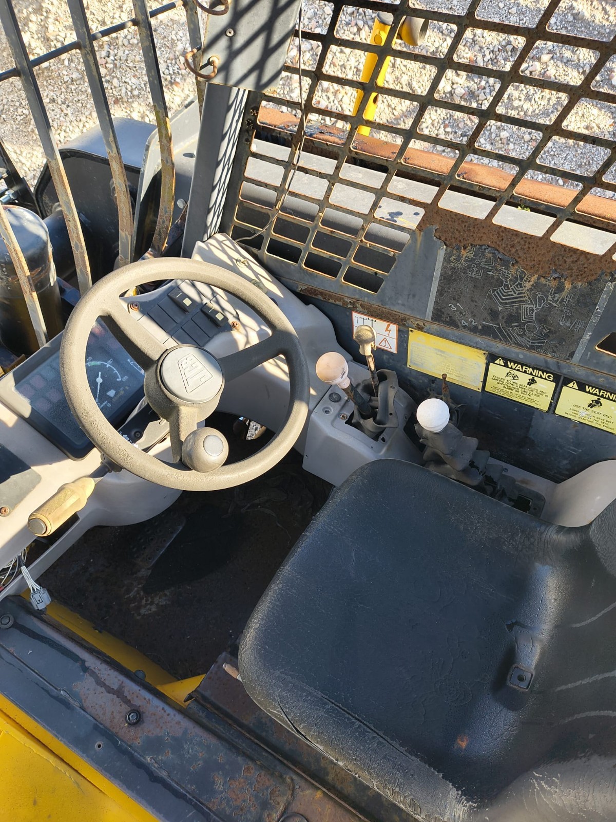 JCB Telehandler Yellow Forklift Heavy Equipment with Pneumatic Tires