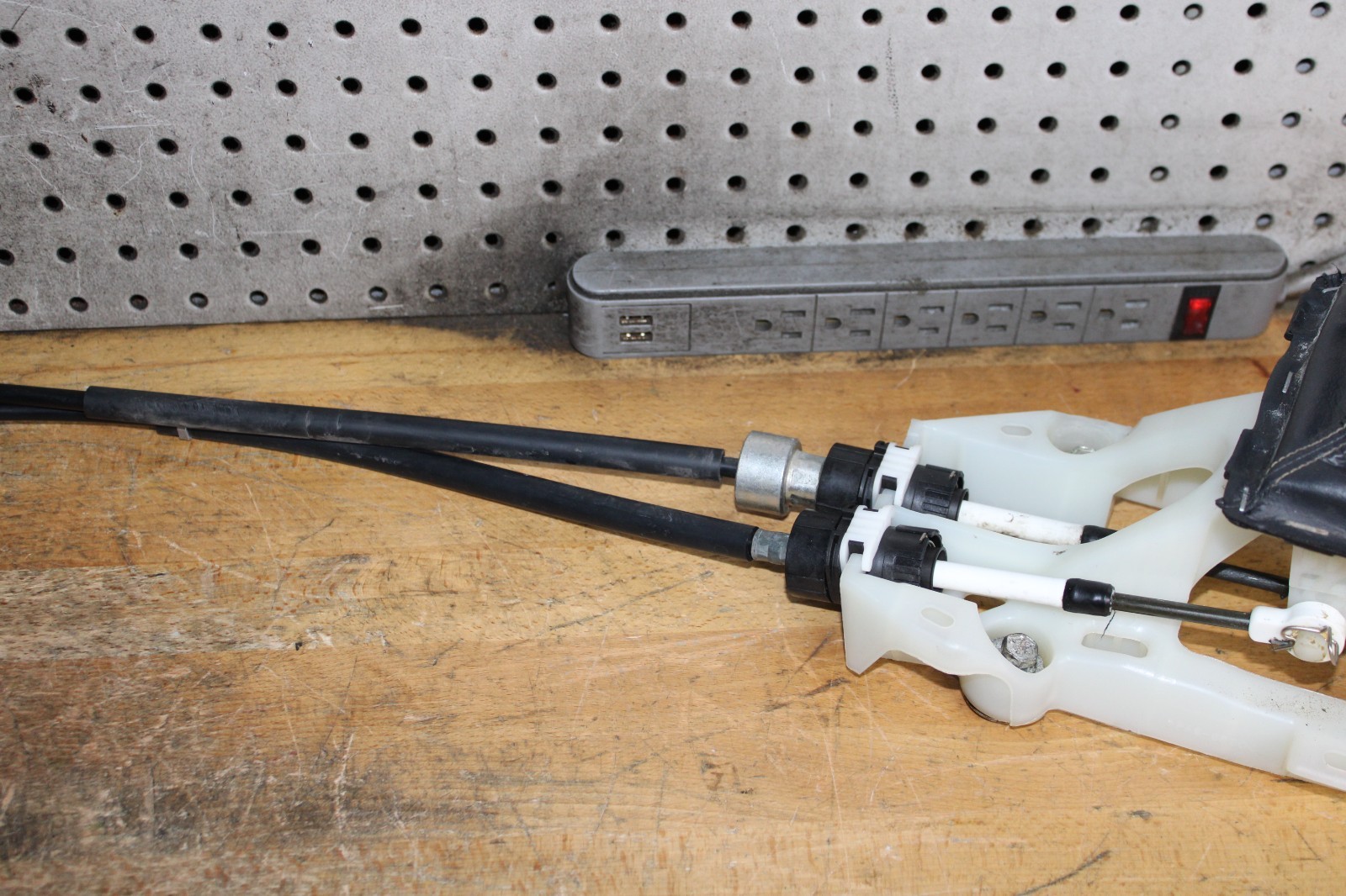 05-10 Scion TC Manual Transmission Shifter Gear Selector w Cables Knob MT OEM