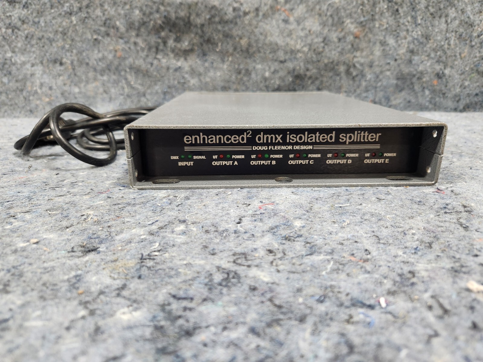 Doug Fleenor 125EE DMX512 Enhanced Isolated Splitter 1 In/5 Out 5-Pin Opto Wired