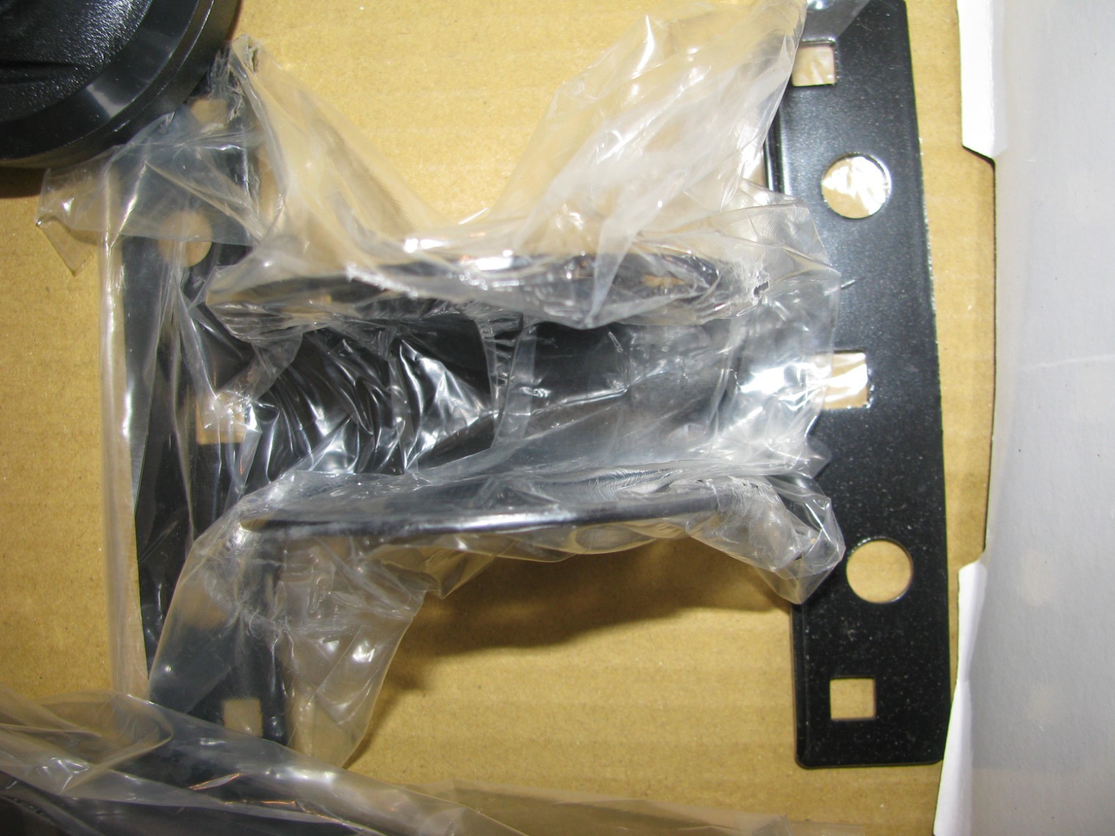 Antennas Direct - ClearStream 4MAX Indoor/Outdoor HDTV Antenna