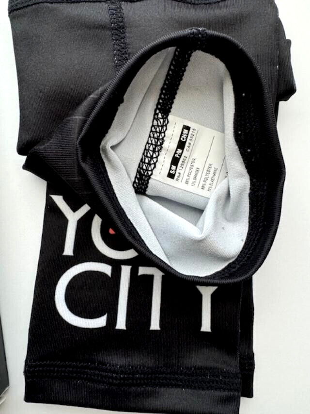 Nike Dri-Fit Running Arm Sleeves Adult S/M New York City Black