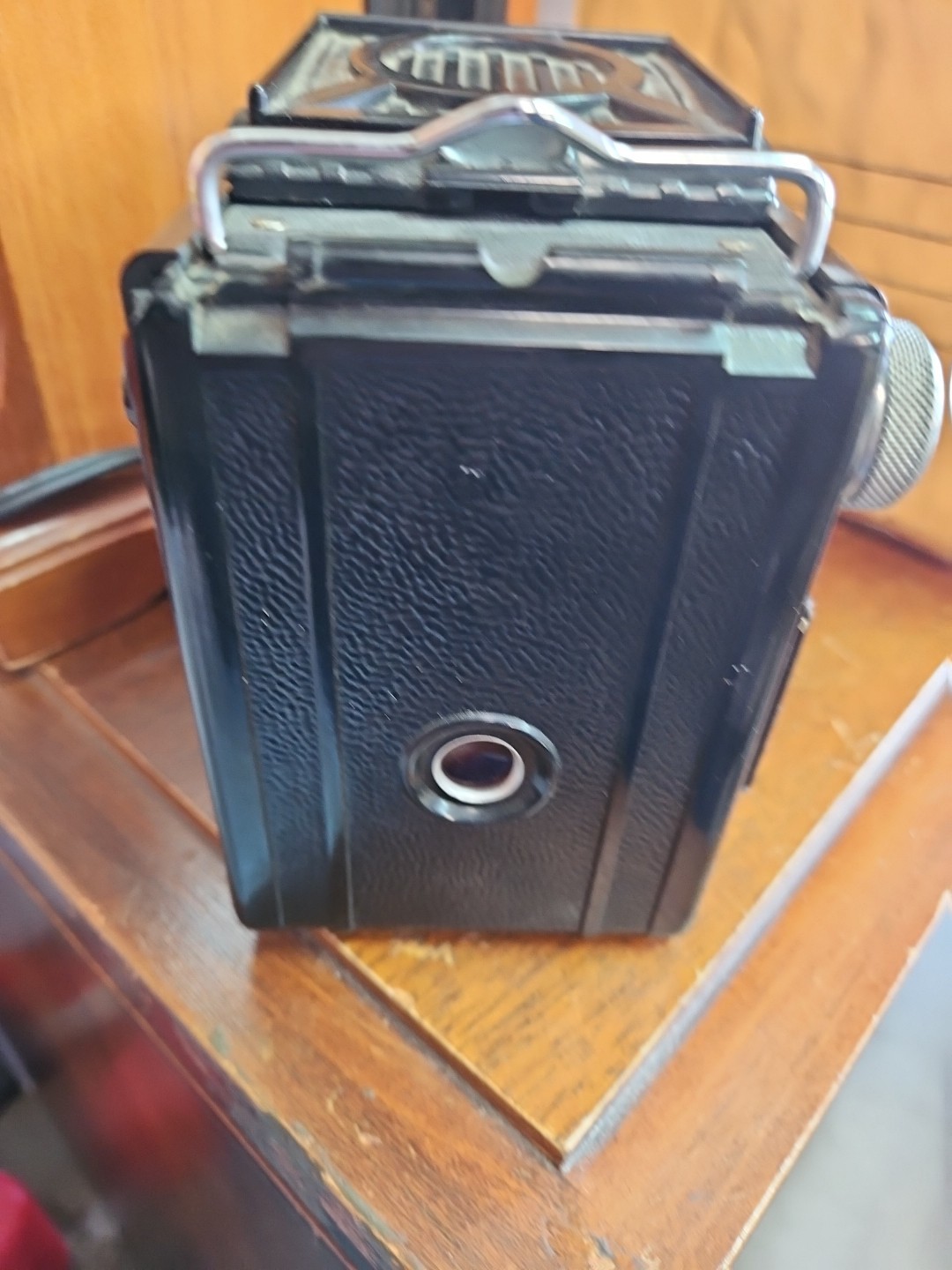 Vintage Spartus Full-Vue Box Camera 120 Film Top View Chicago Made In The USA