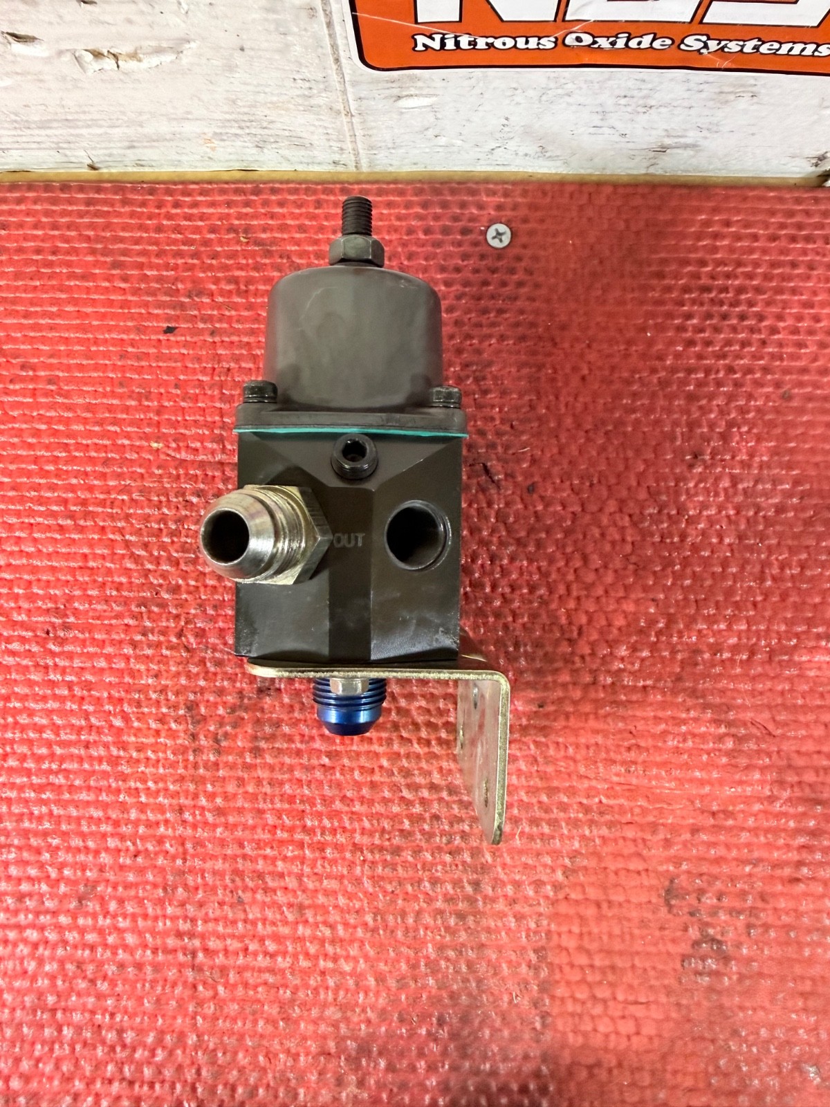 HOLLEY ALUMINUM BILLET CARBURETED FUEL PRESSURE REGULATOR 4.5 - 9 PSI