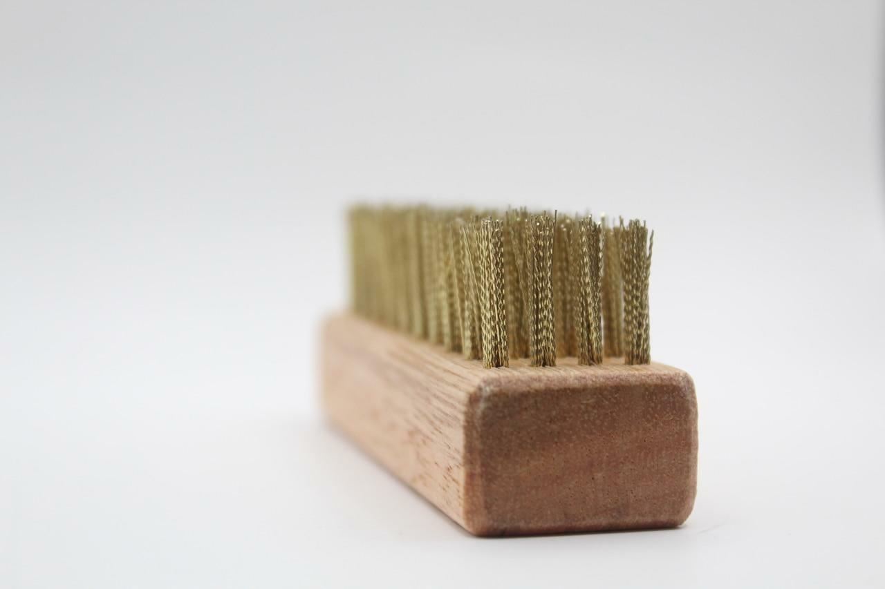 Ralyn Brass Suede Brush