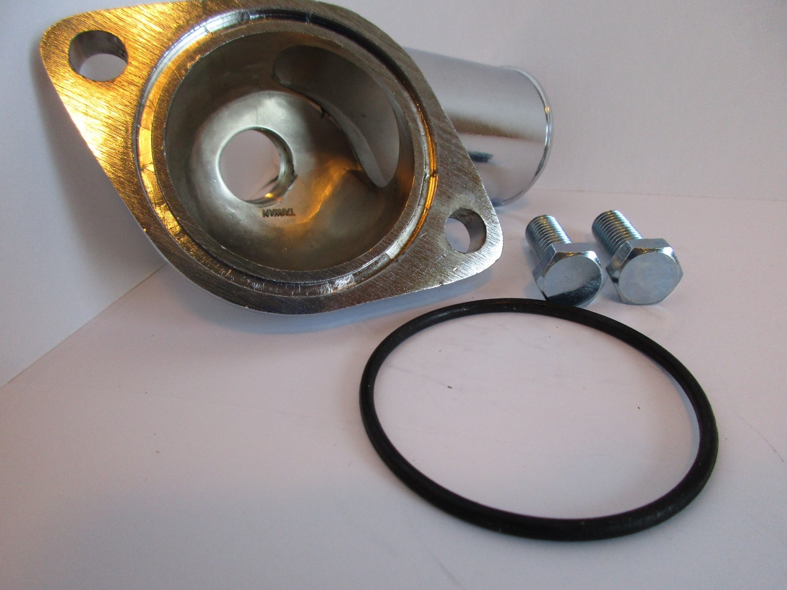 SBC BBC Chevy 15deg CHROME WATER NECK THERMOSTAT HOUSING WITH TEMP PORT #9468