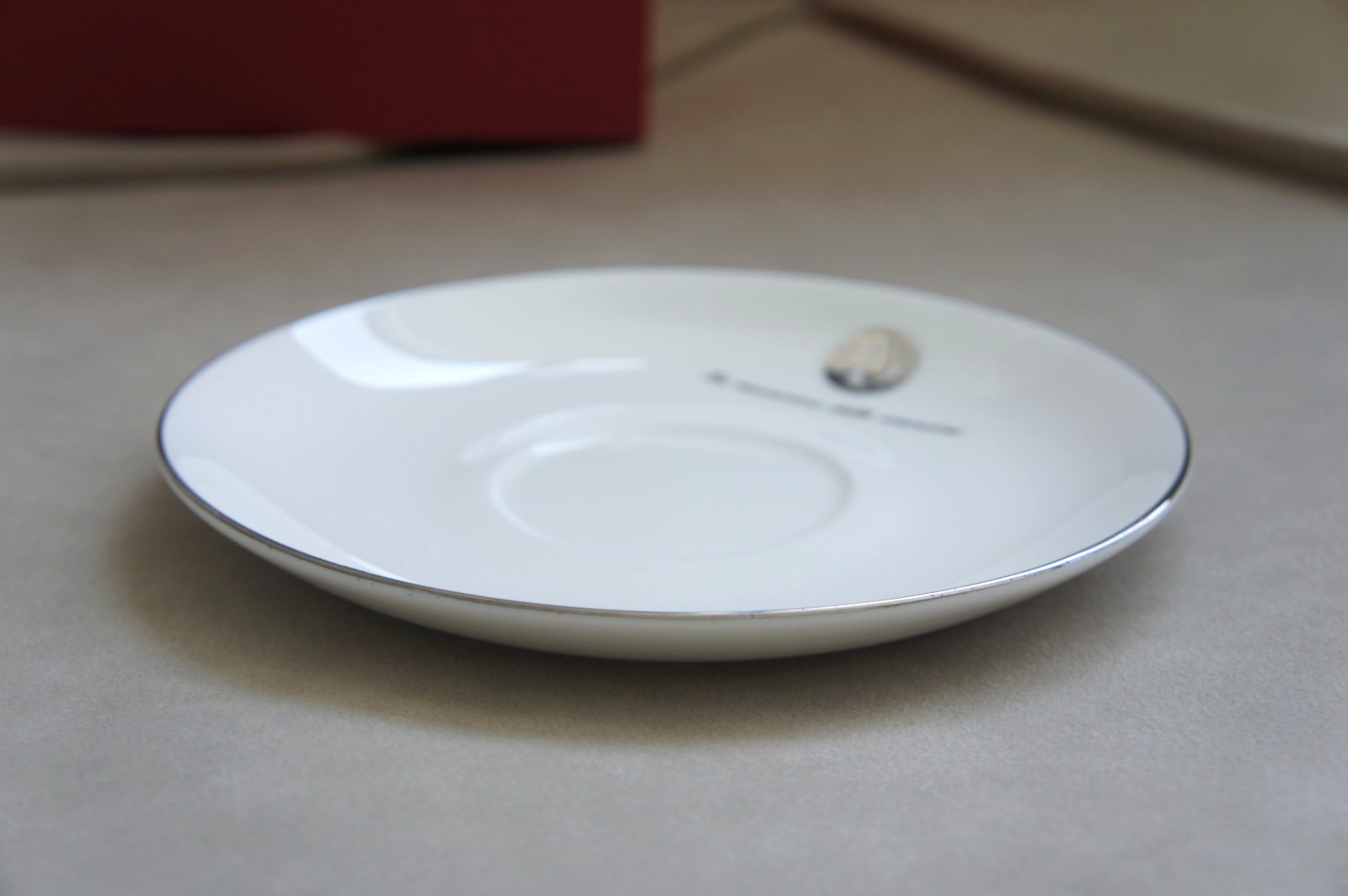 NIB Genuine Alfa Romeo Ceramic & Porcelain White Coffee Tea Cup Dish Saucer Set