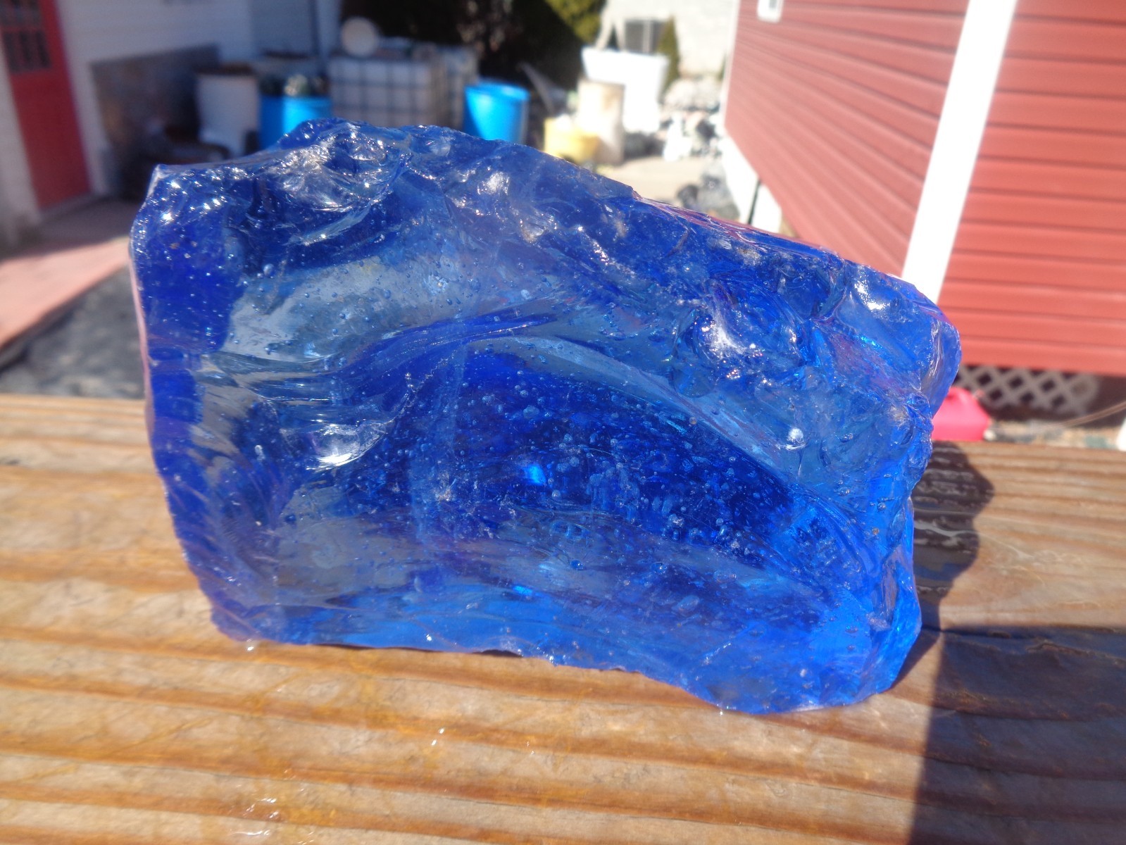 Glass Rock Slag Pretty Clear Sapphire Blue Bubbles 4.12 lbs Rocks Landscaping