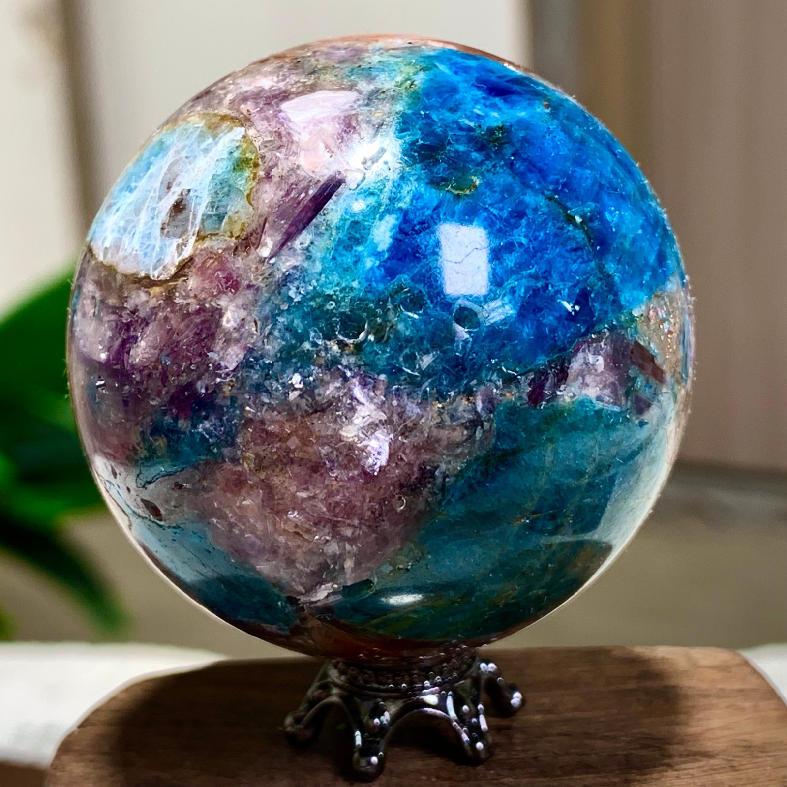 128G Natural Blue Aptite +Sun Stone purple lepidolite Sphere mineral sample