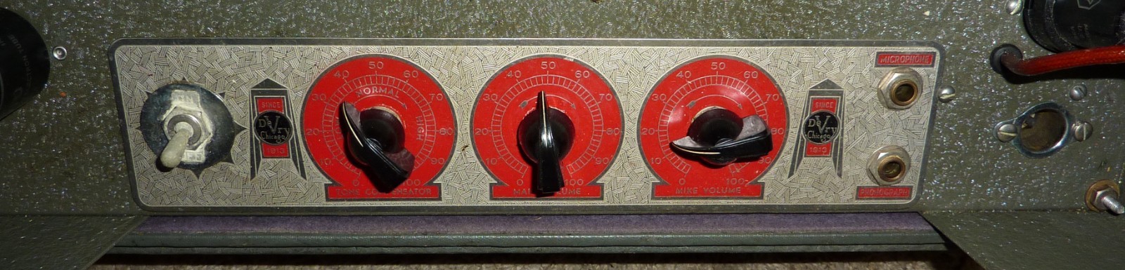 1940's DeVry Sound Model 1966 Mono Tube Amplifier & Jensen Speaker Guitar Amp