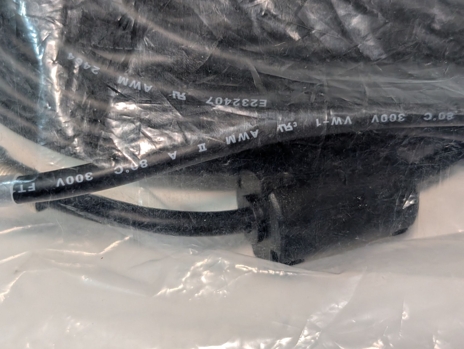 Stryker 240-030-952 75ft 5-Pin DC Extension Cords, Circular Connector, as shown