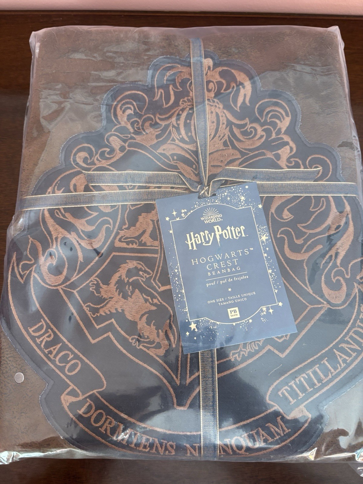 Pottery Barn Teen Harry Potter Hogwarts Crest Bean Bag Cover NWT