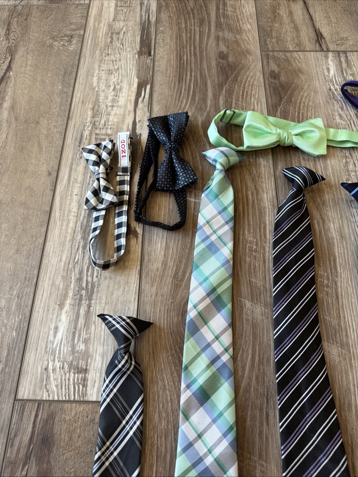 Ties For Children/Preteens Includes Clip Ons And Bow Ties Lot Of 16