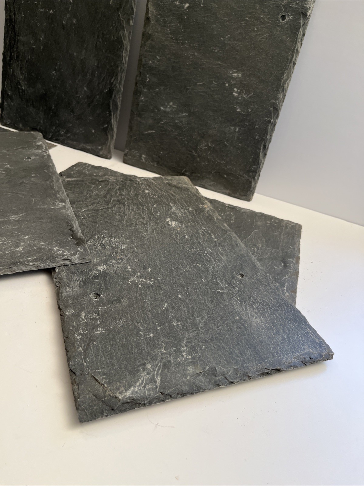 New 6 pieces Natural Slate Tile Roofing Dark Gray Pre Drilled Size 10" x 16"