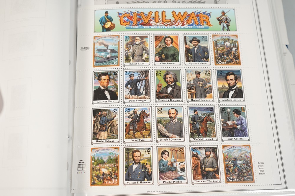 US 1990s-2000s COLLECTION OF 450+ STAMPS MINT & UESD STORED IN HARRIS ALBUM