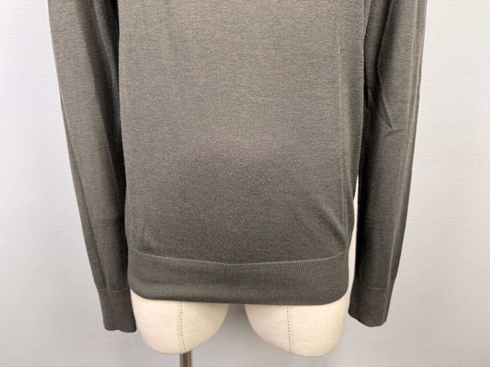 ALLSAINTS Green Long Sleeve Small Embroidered Logo Light Knit Sweater Sz L